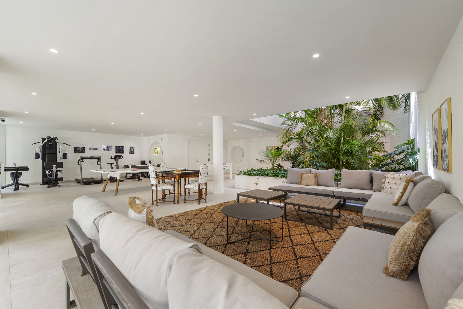 Image 35: detached villa For sale, Marbella, €5,875,000 [HFM-C40110]