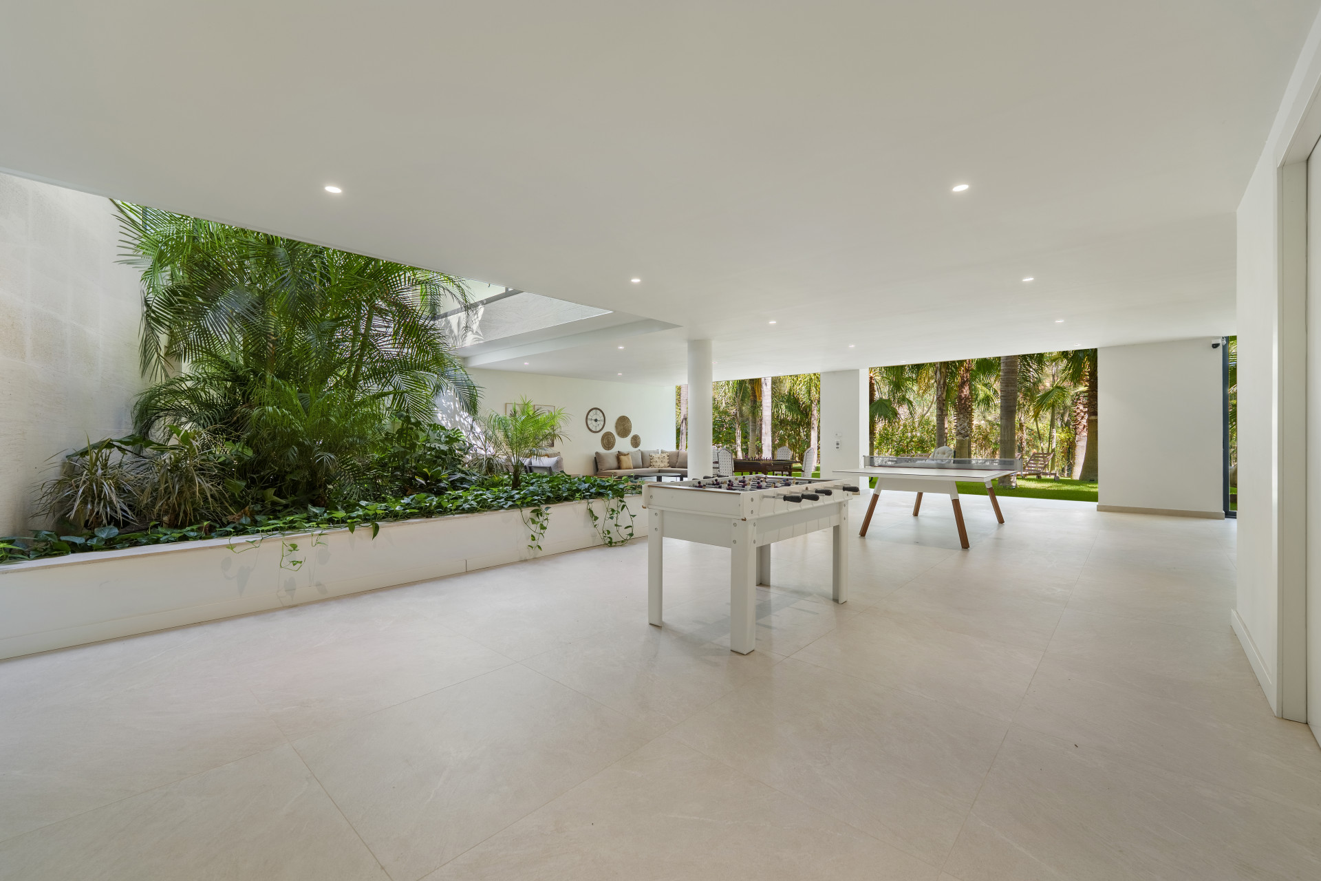 Image 35: detached villa For sale, Marbella, €5,875,000 [HFM-C40110]