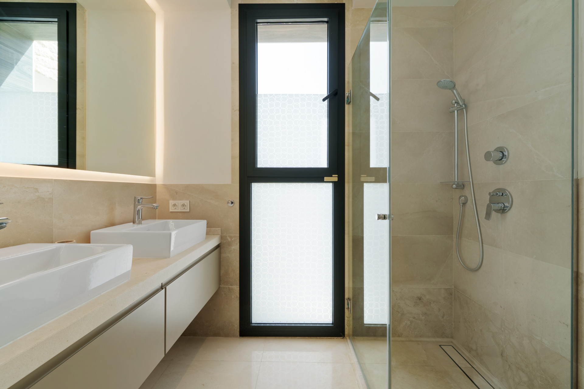 Image 56: detached villa For sale, Nueva Andalucía, €4,995,000 [HFM-C40111]