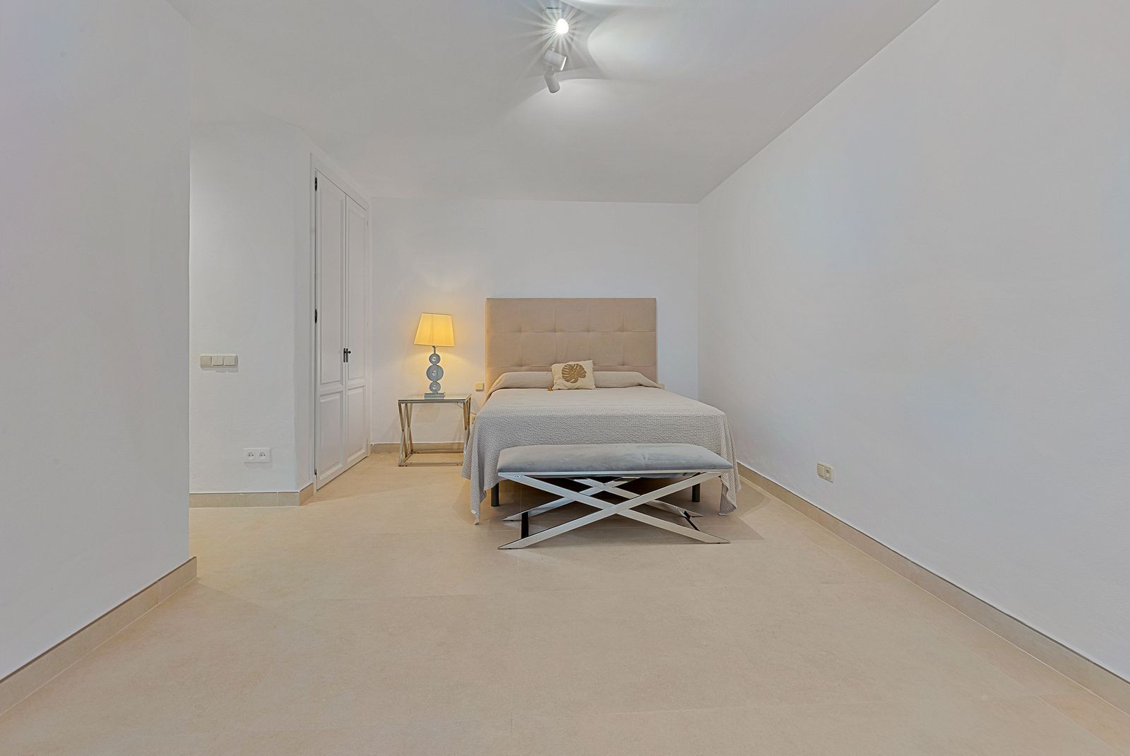 Image 44: detached villa For sale, San Pedro de Alcántara, €2,200,000 [HFM-CL10167]