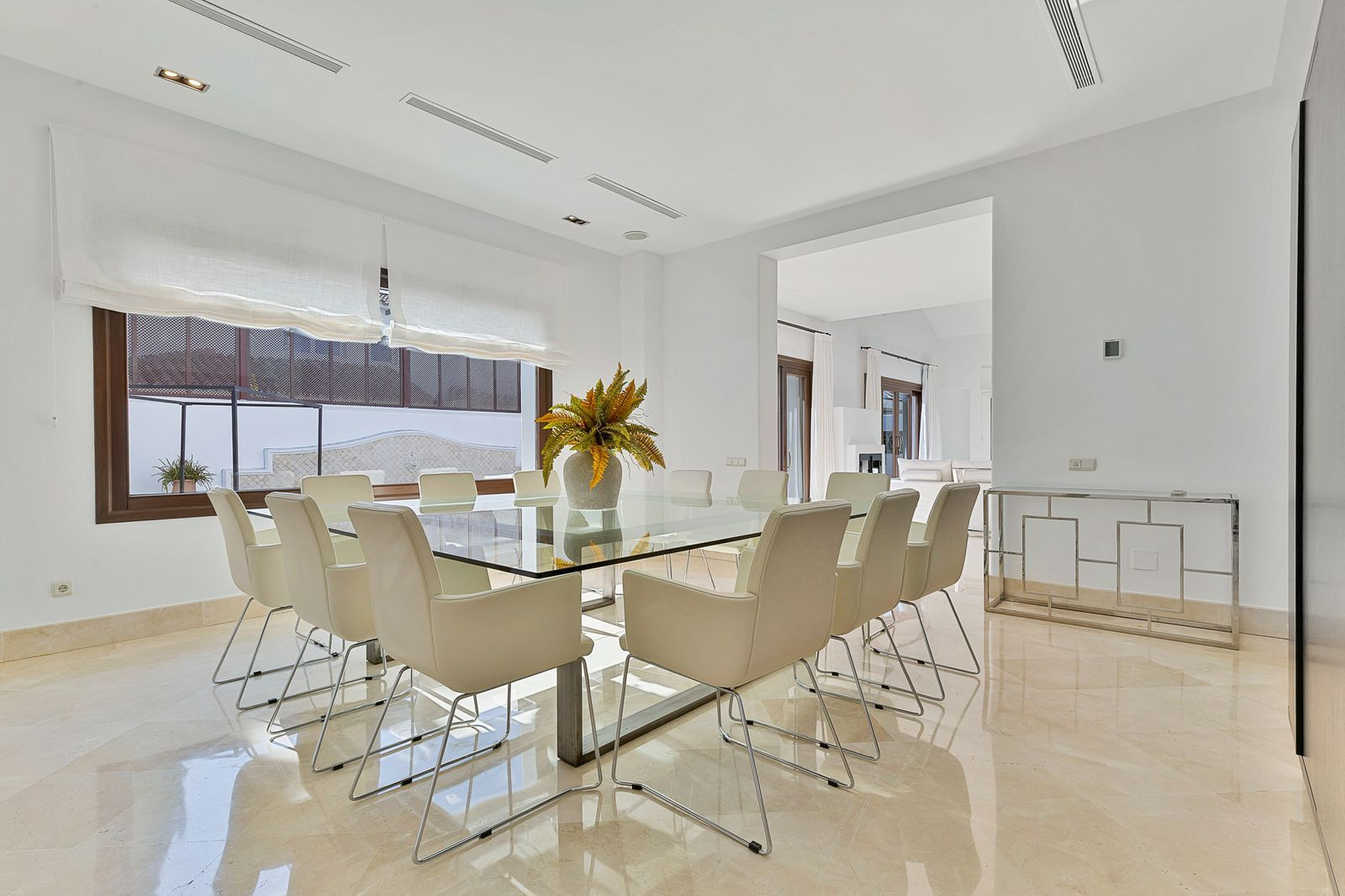 Image 44: detached villa For sale, San Pedro de Alcántara, €2,200,000 [HFM-CL10167]