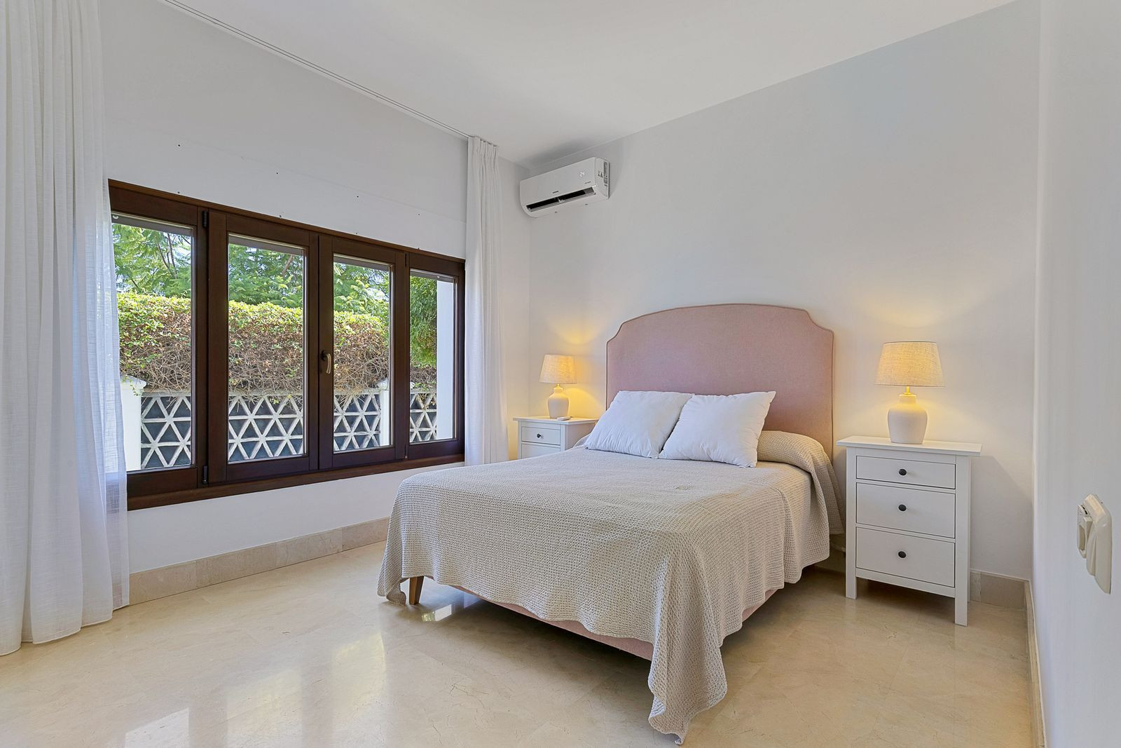 Image 44: detached villa For sale, San Pedro de Alcántara, €2,200,000 [HFM-CL10167]