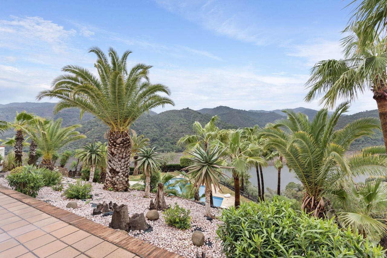 Image 23: finca - cortijo For sale, istan, €4,995,000 [HFM-C40135]