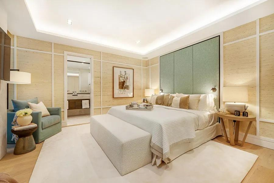 Image {index}: Detached Villa For sale, Nueva Andalucía, €20,500,000 [HFM-C40132]