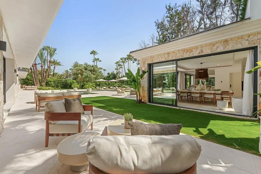 Image {index}: Detached Villa For sale, Nueva Andalucía, €20,500,000 [HFM-C40132]