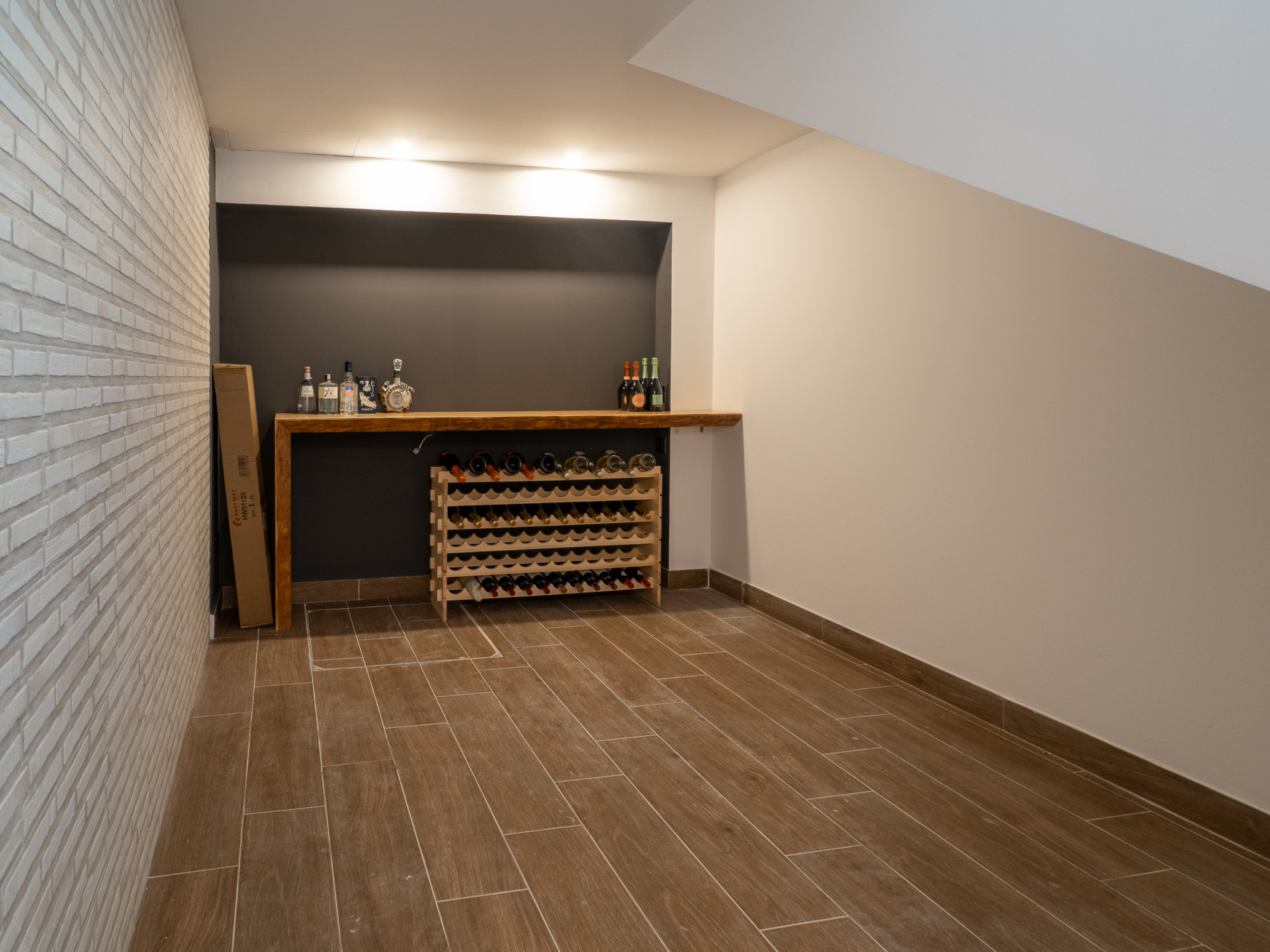 Image 37: detached villa For sale, Estepona, €2,650,000 [HFM-CL10170]