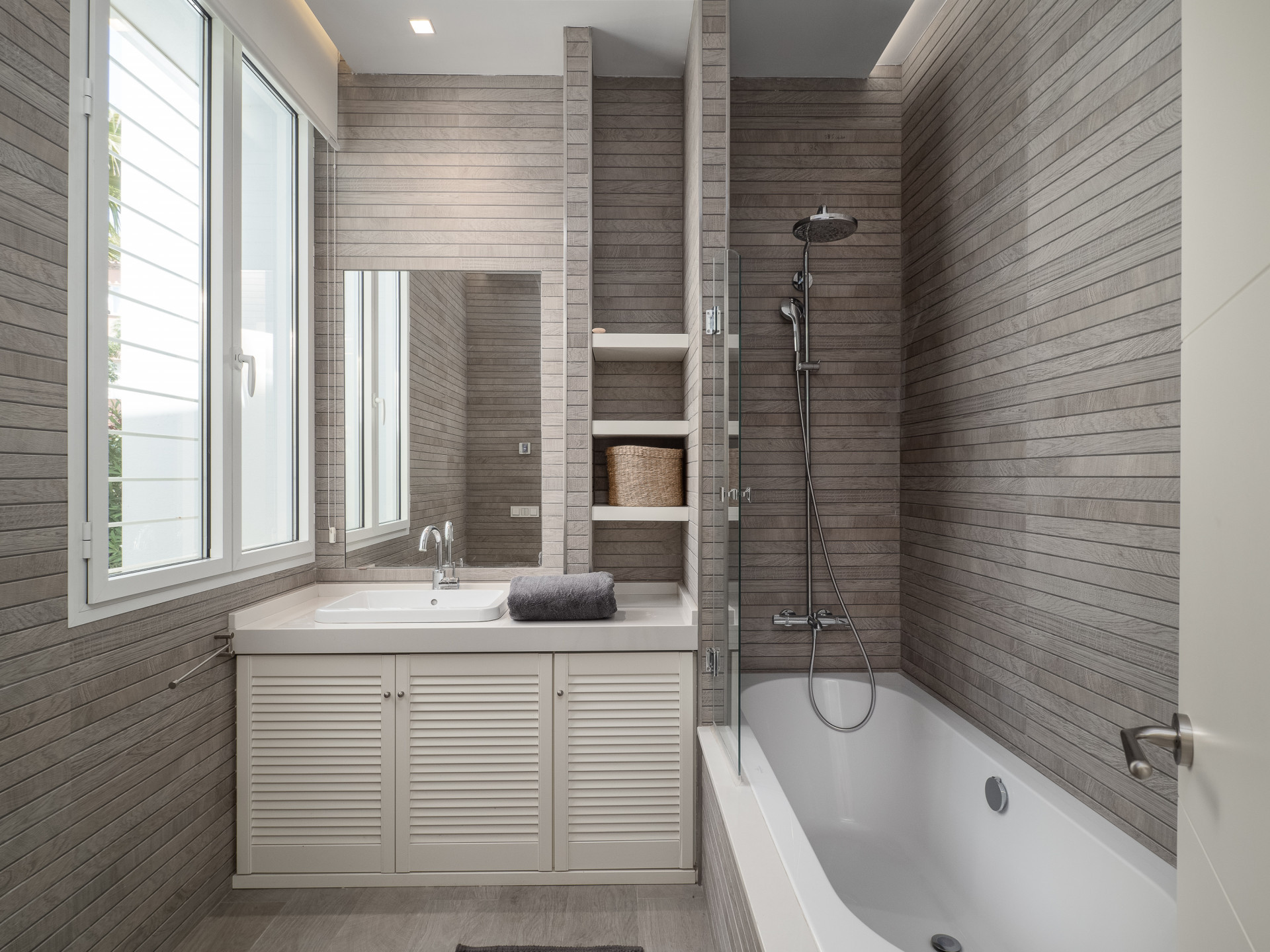 Image 37: detached villa For sale, Estepona, €2,650,000 [HFM-CL10170]