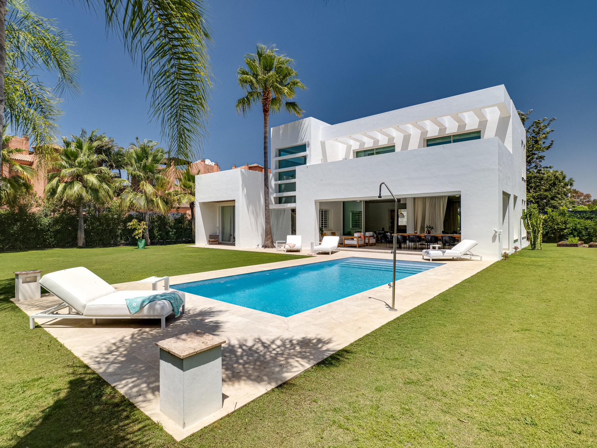 Image 37: detached villa For sale, Estepona, €2,650,000 [HFM-CL10170]