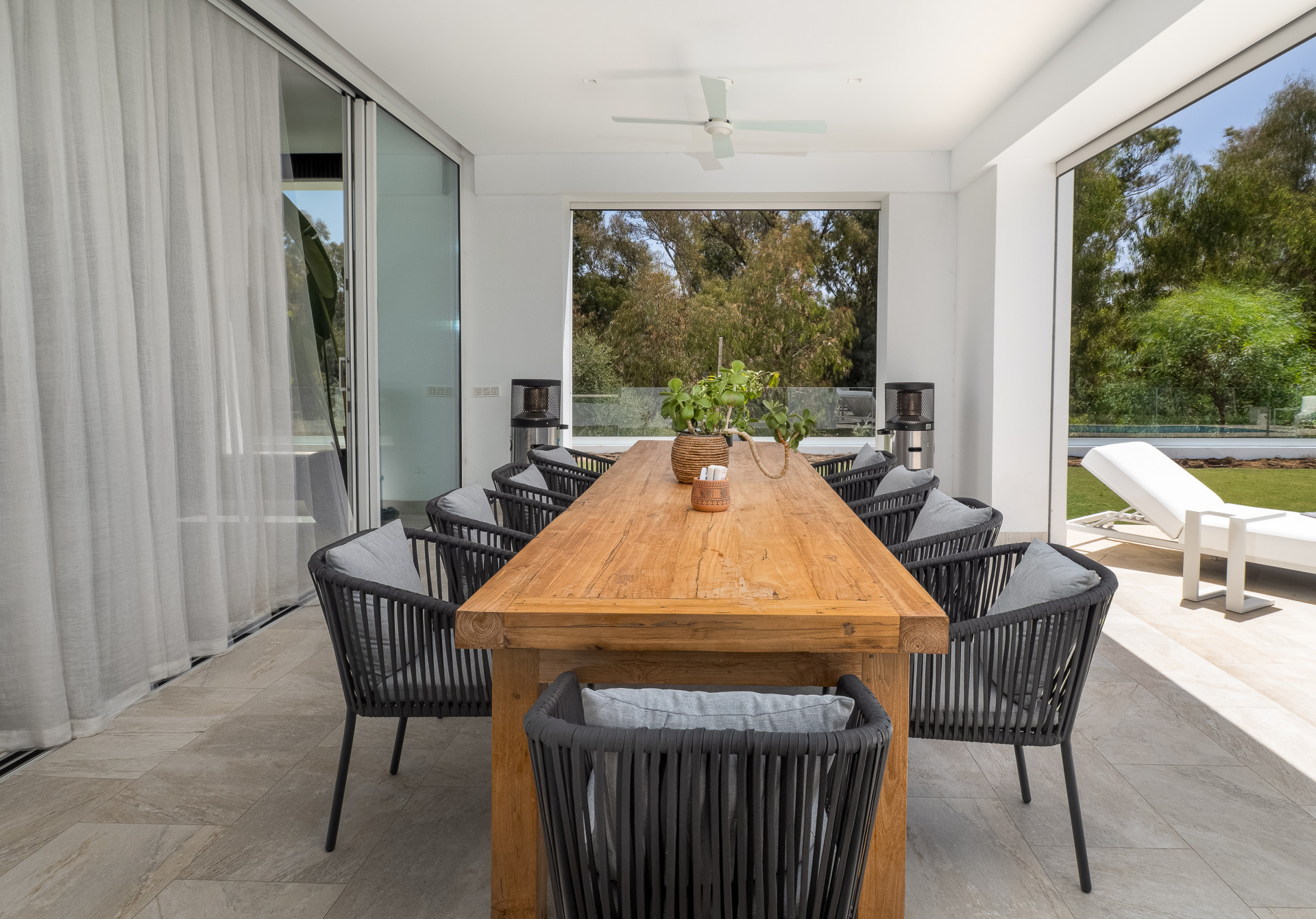 Image 37: detached villa For sale, Estepona, €2,650,000 [HFM-CL10170]