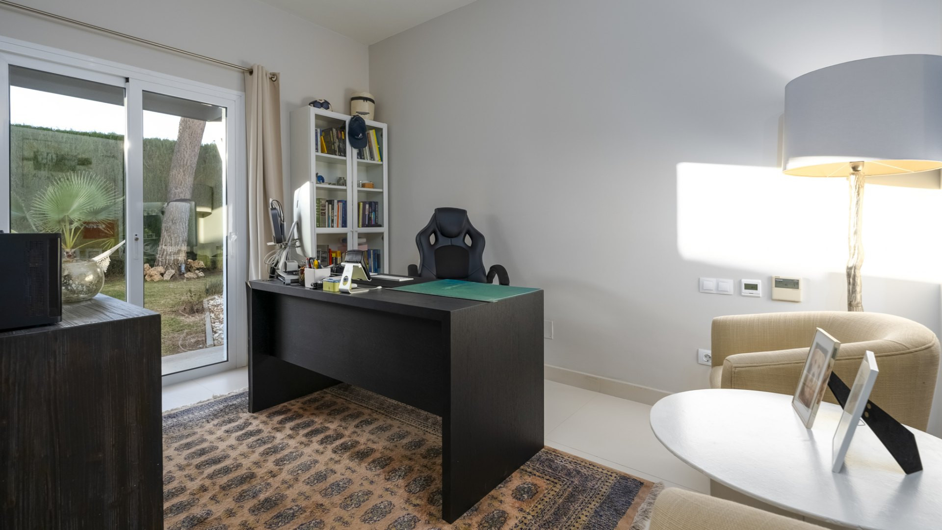 Image 34: detached villa For sale, Nueva Andalucía, €2,350,000 [HFM-CL10168]