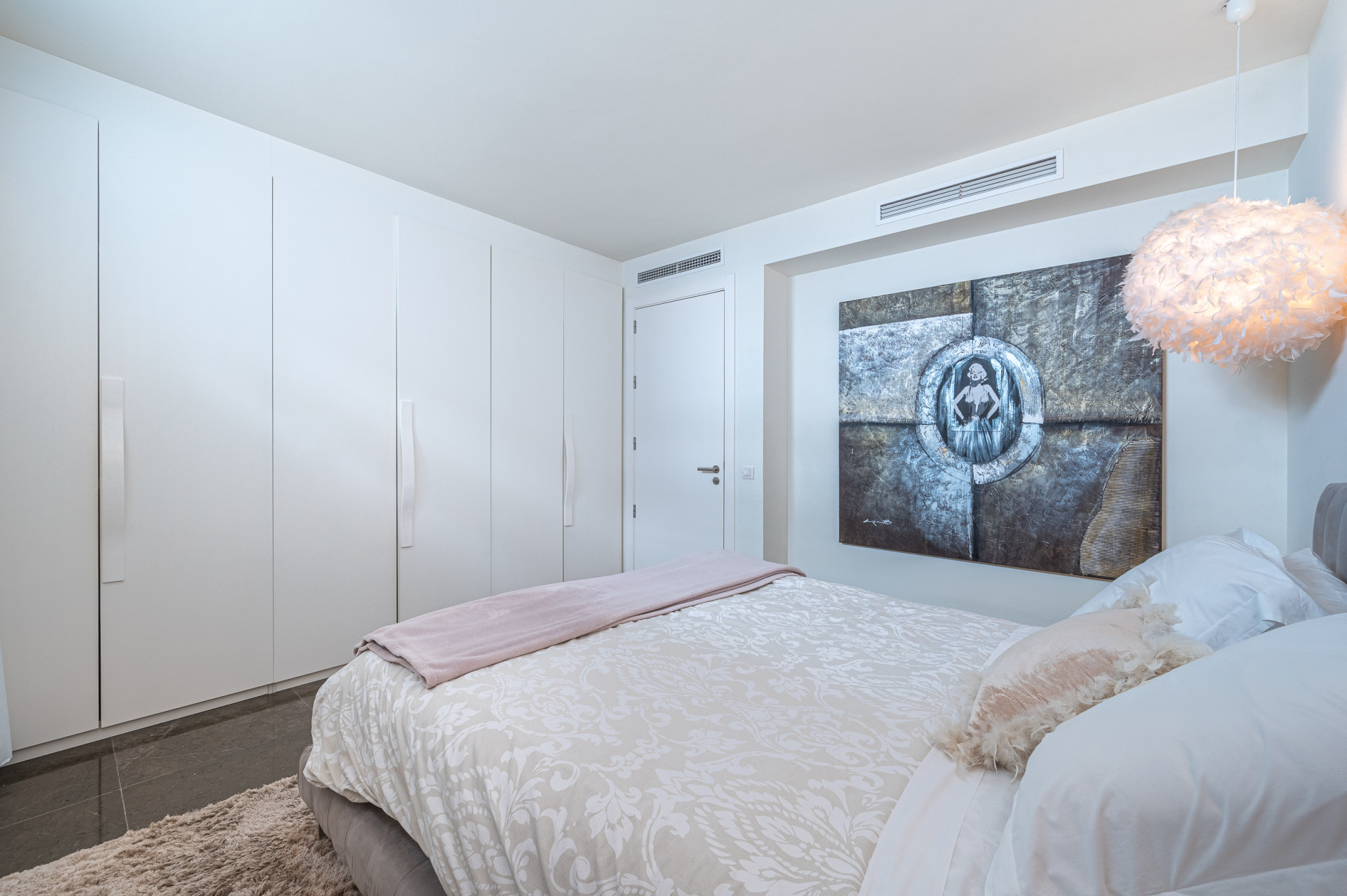 Image 41: detached villa For sale, The Golden Mile, €2,450,000 [HFM-CL10169]