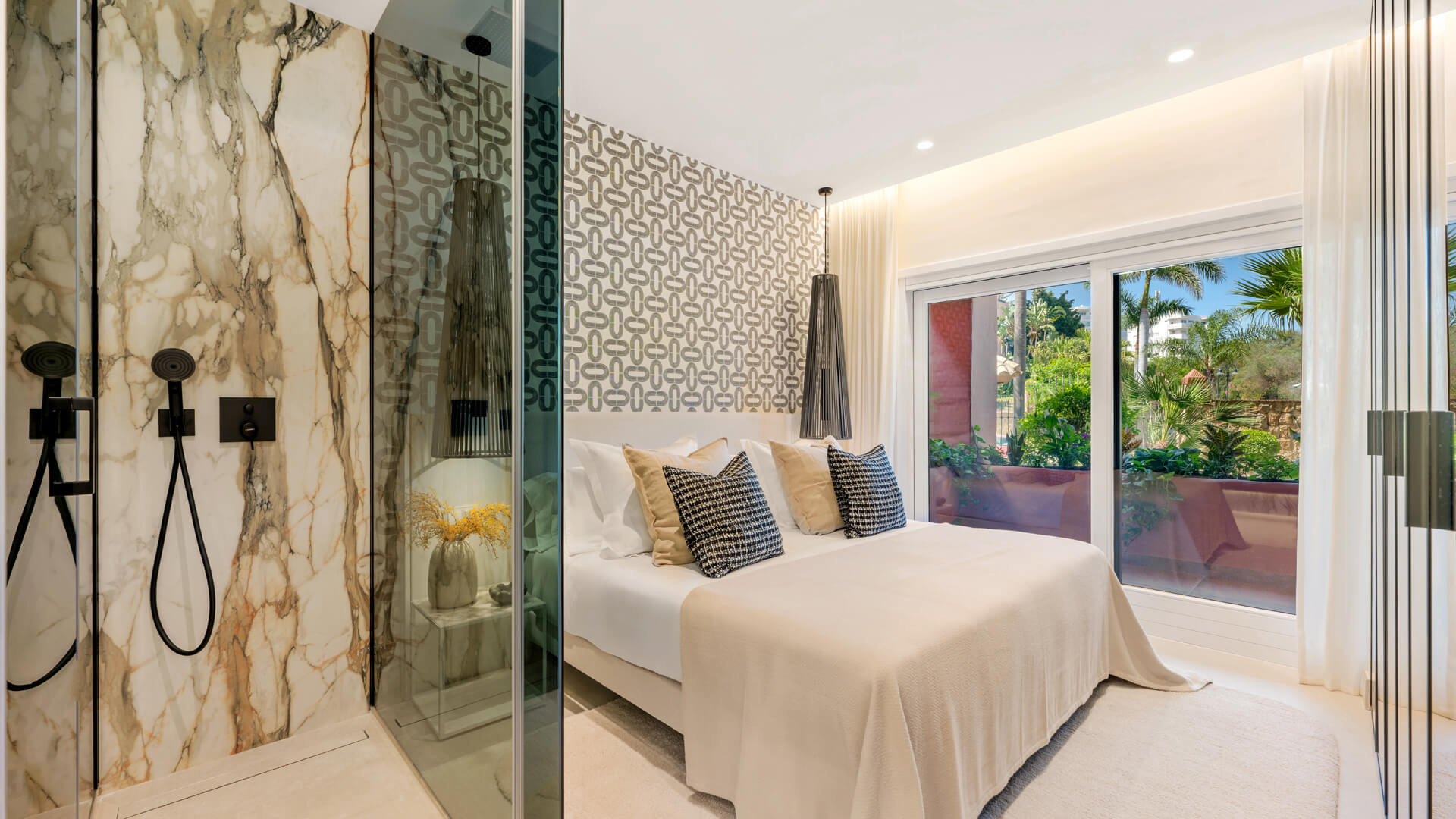 Image 32: ground floor apartment For sale, Estepona, €1,825,000 [HFM-C40141]