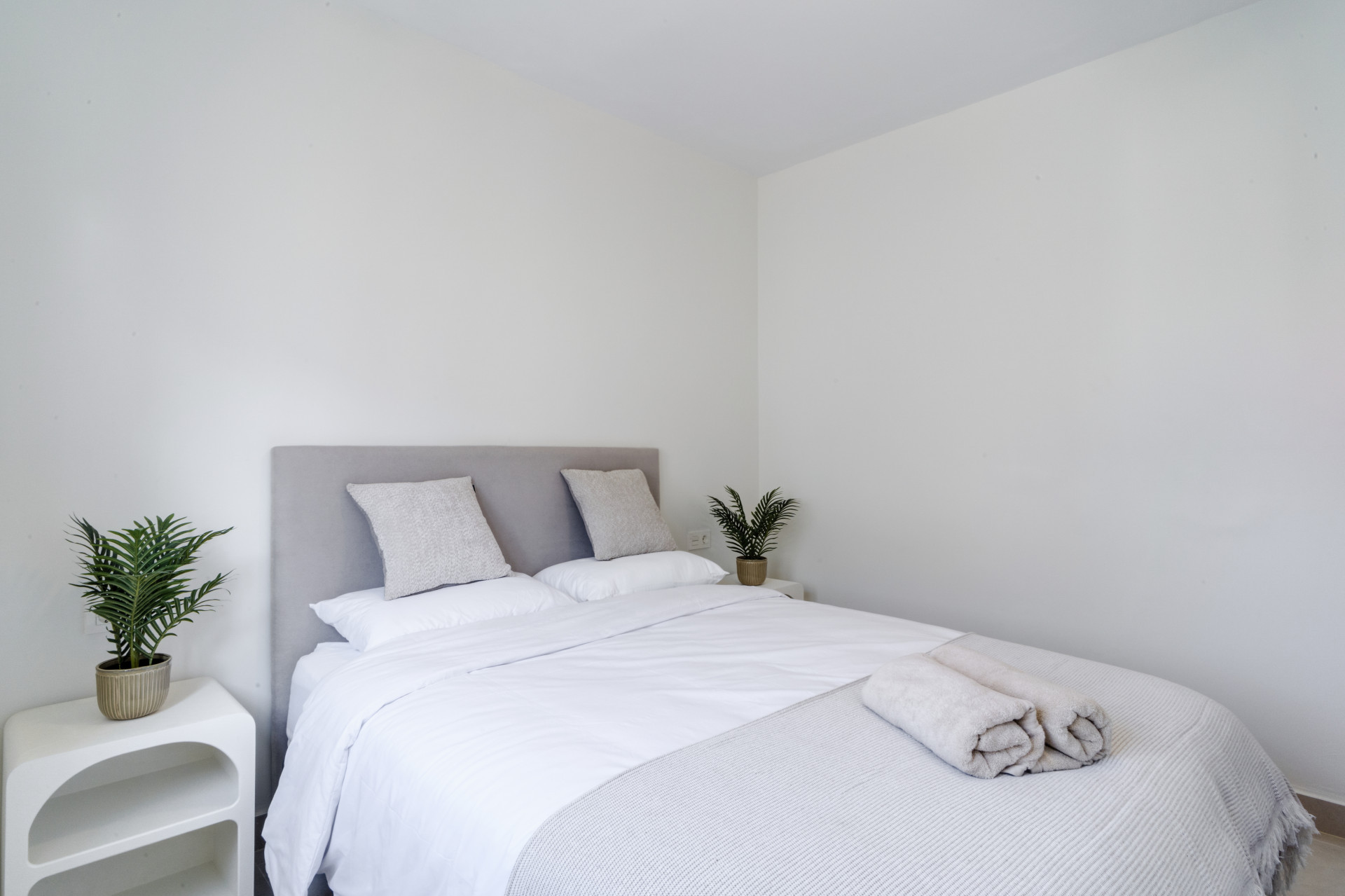 Image 26: квартира For sale, Estepona, €399,000 [HFM-CL10172]