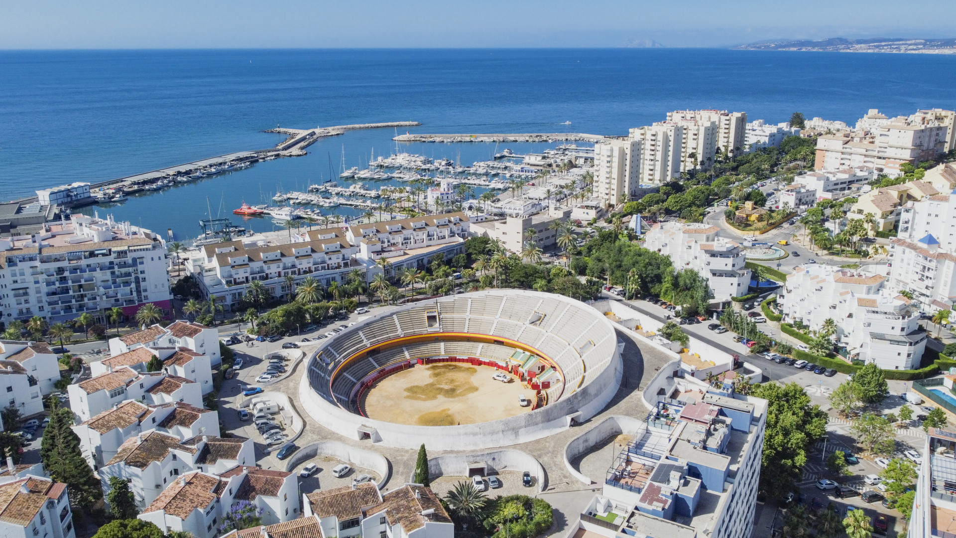 Image 26: квартира For sale, Estepona, €399,000 [HFM-CL10172]