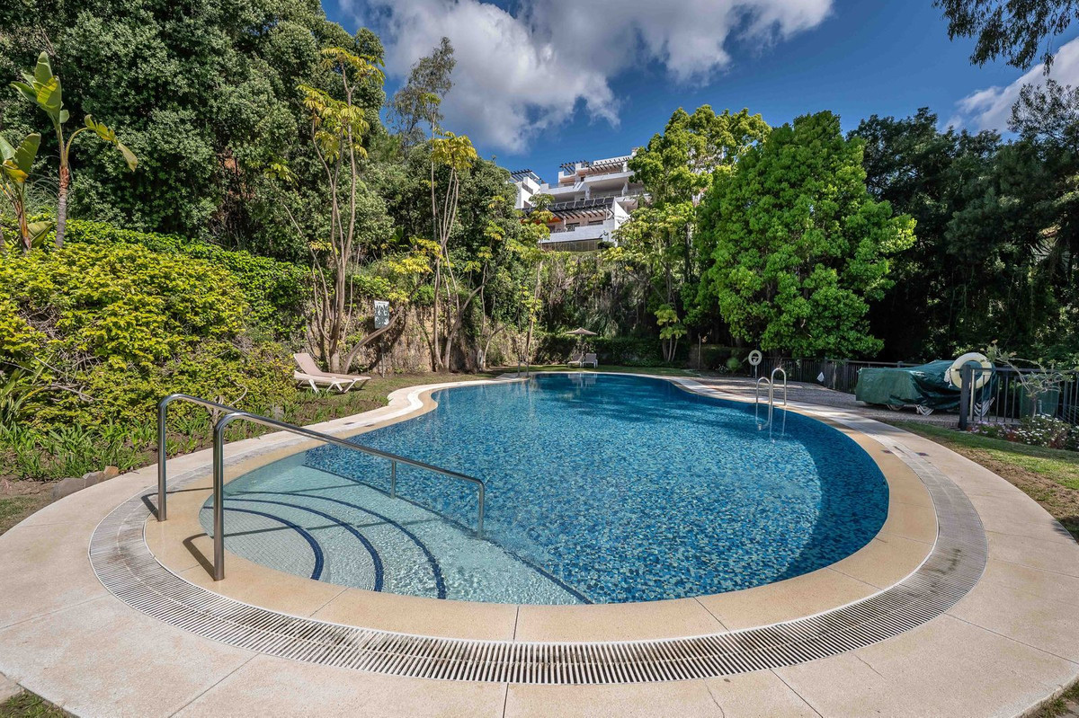 Image 33: apartment For sale, Benahavís, €475,000 [HFM-CL10173]