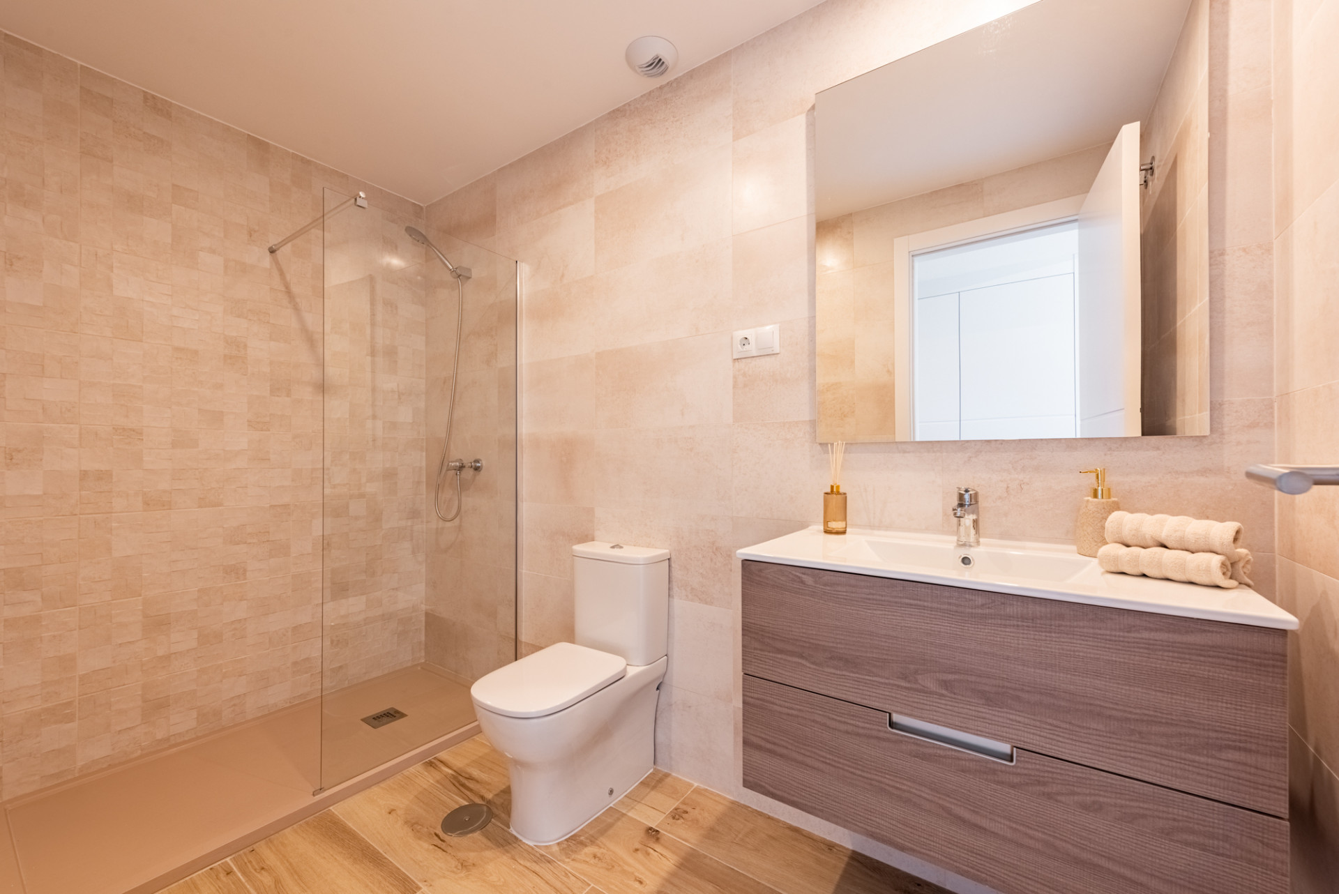 Image 32: apartamento For sale, Nueva Andalucía, €575,000 [HFM-CL10030]