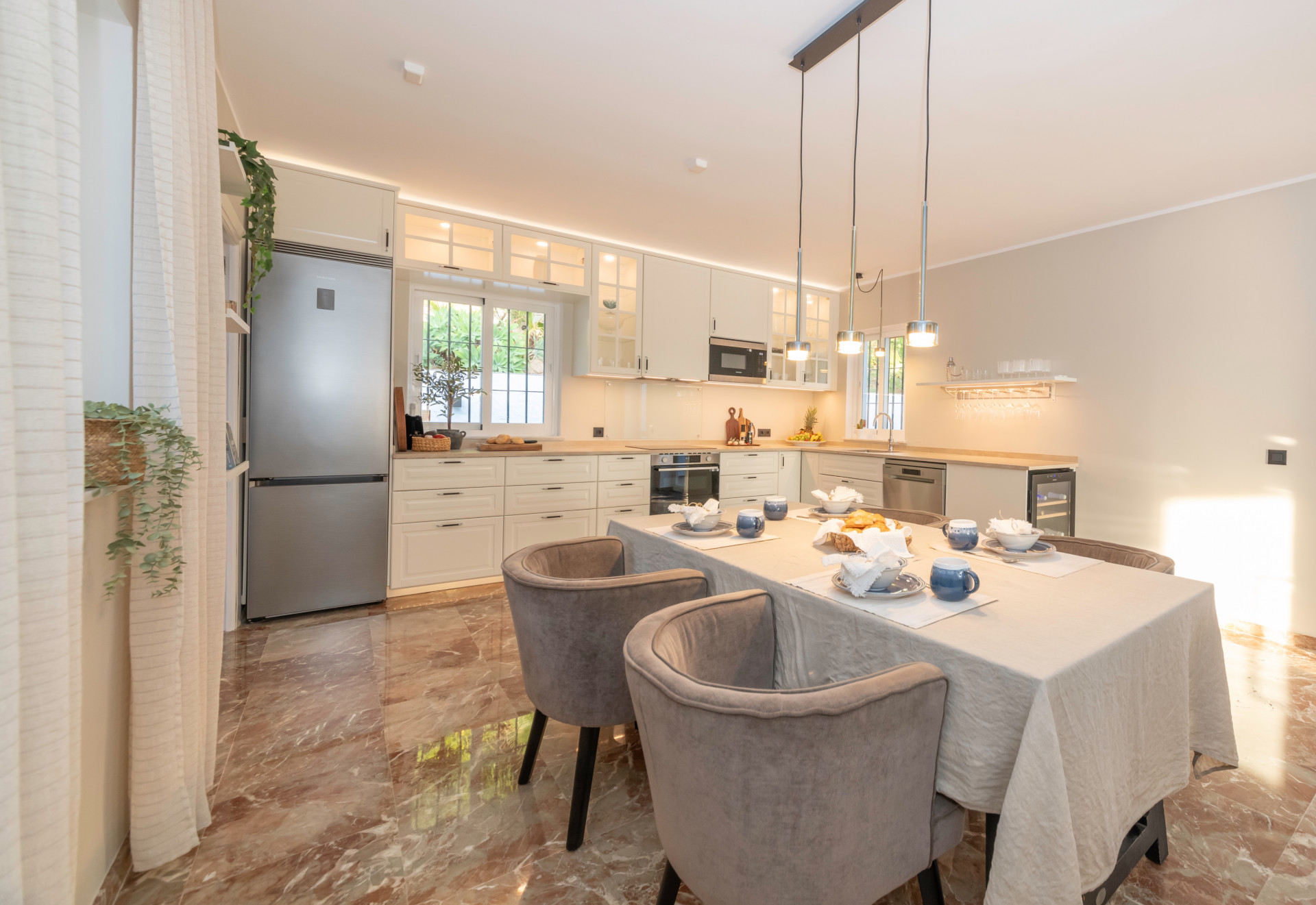 Image 43: detached villa For sale, Mijas Costa, €1,095,000 [HFM-CL10024]