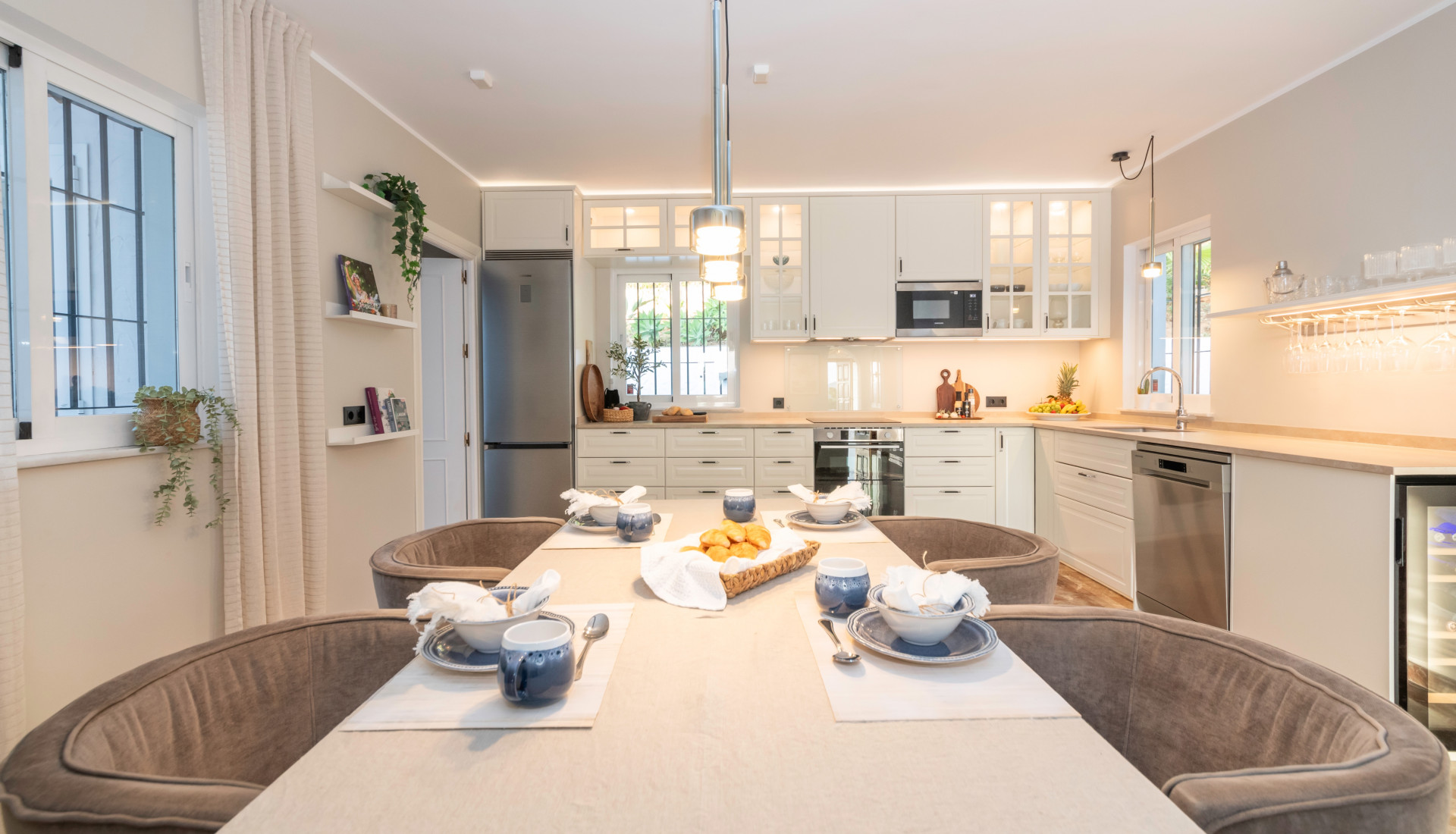 Image 43: detached villa For sale, Mijas Costa, €1,095,000 [HFM-CL10024]