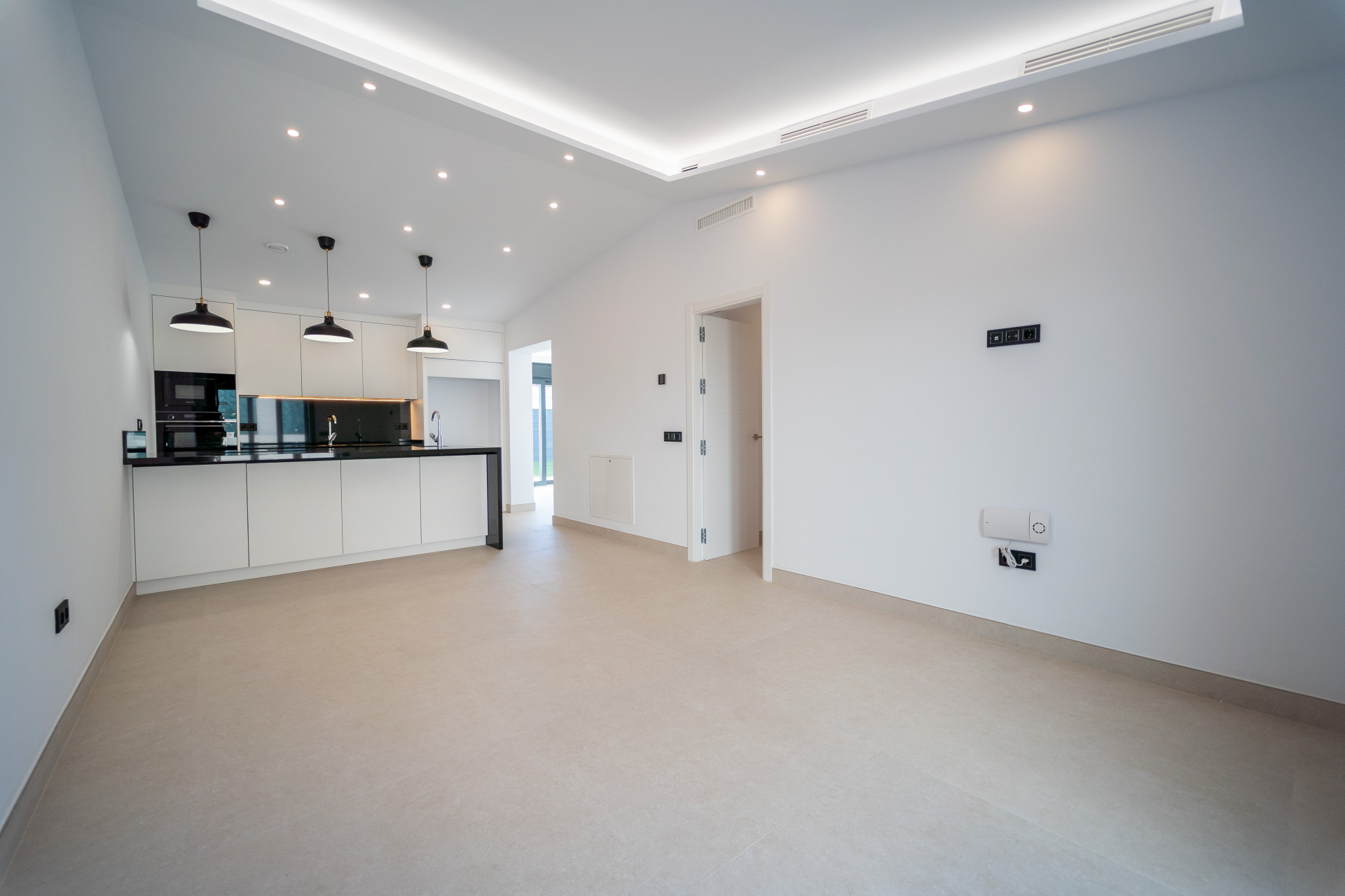 Image 41: detached villa For sale, Mijas Costa, €995,000 [HFM-CL10022]