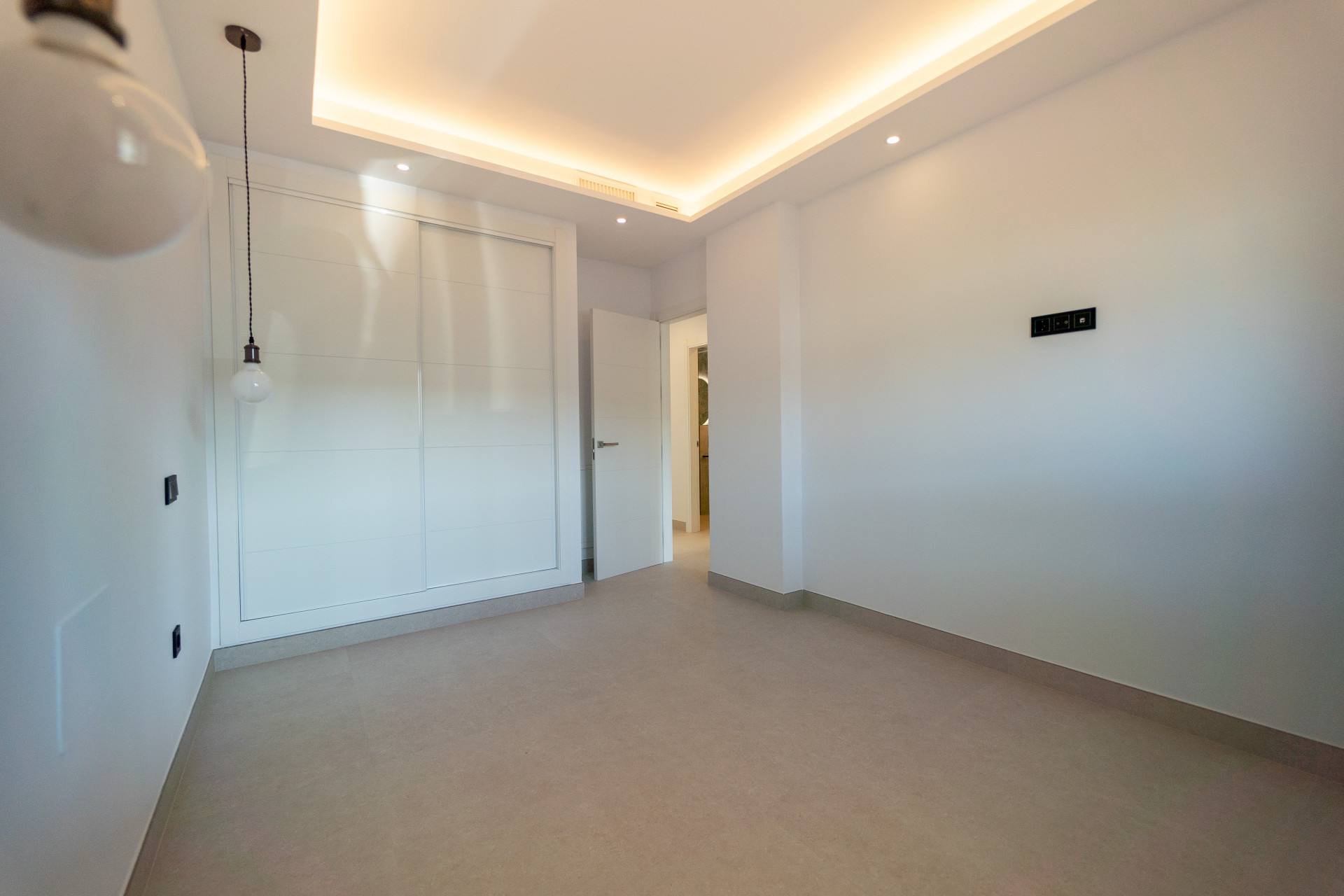 Image 41: detached villa For sale, Mijas Costa, €995,000 [HFM-CL10022]