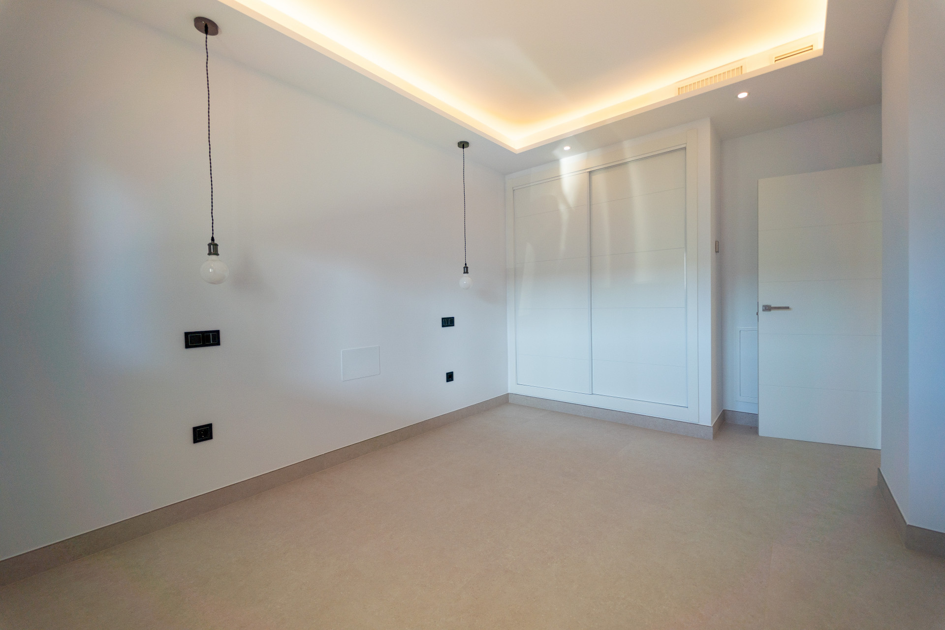 Image 41: detached villa For sale, Mijas Costa, €995,000 [HFM-CL10022]