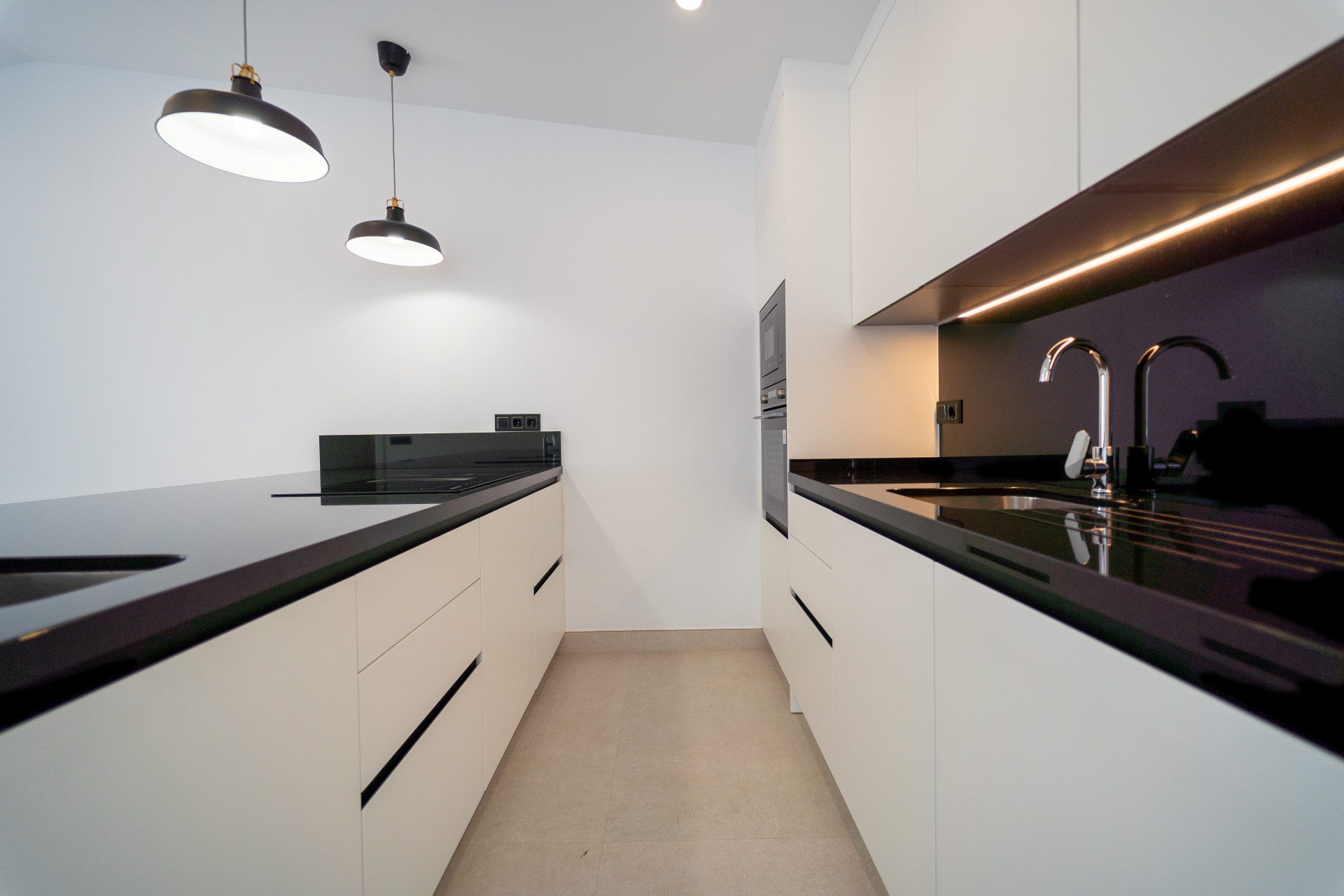 Image 41: detached villa For sale, Mijas Costa, €995,000 [HFM-CL10022]