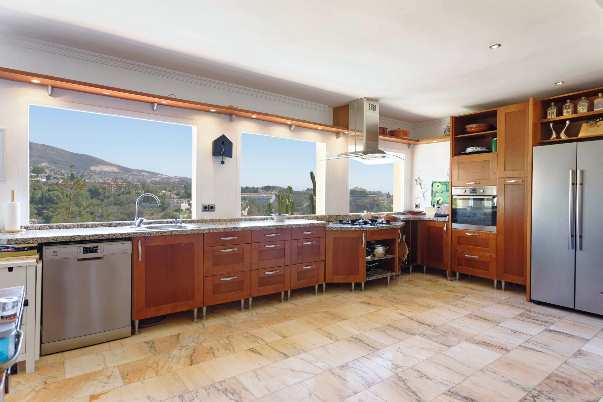 Image 55: detached villa For sale, Benalmadena, €1,095,000 [HFM-CL10069]