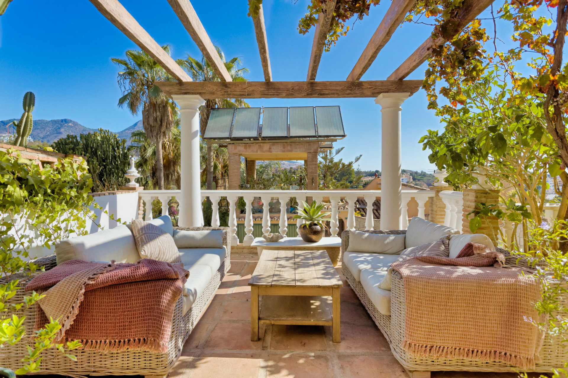 Image 55: detached villa For sale, Benalmadena, €1,095,000 [HFM-CL10069]