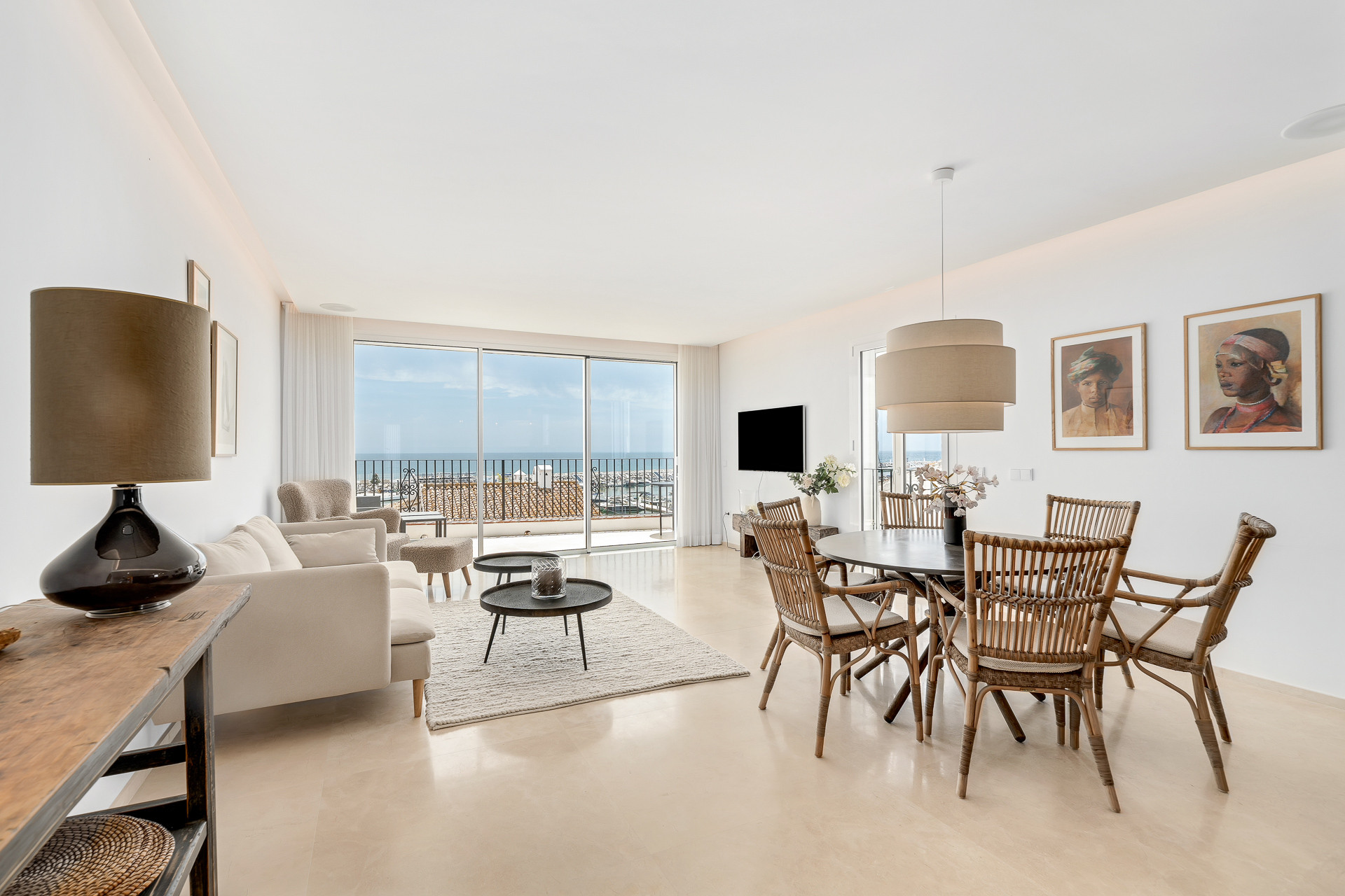 Image 14: penthouse For sale, Puerto Banús, €1,395,000 [HFM-CL10076]