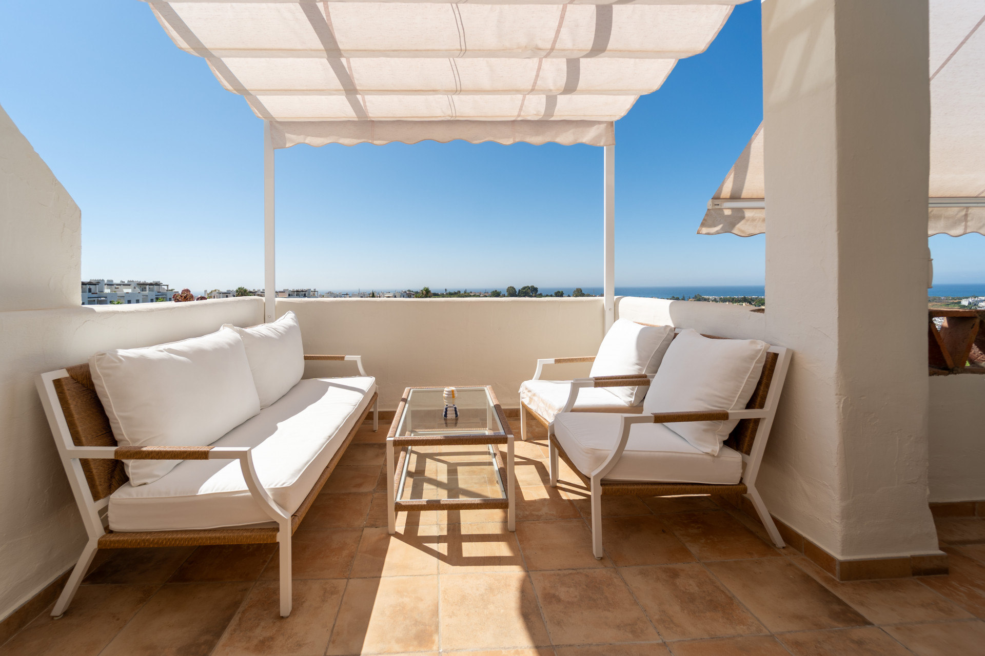 Image 50: penthouse duplex For sale, Estepona, €495,000 [HFM-CL10001]