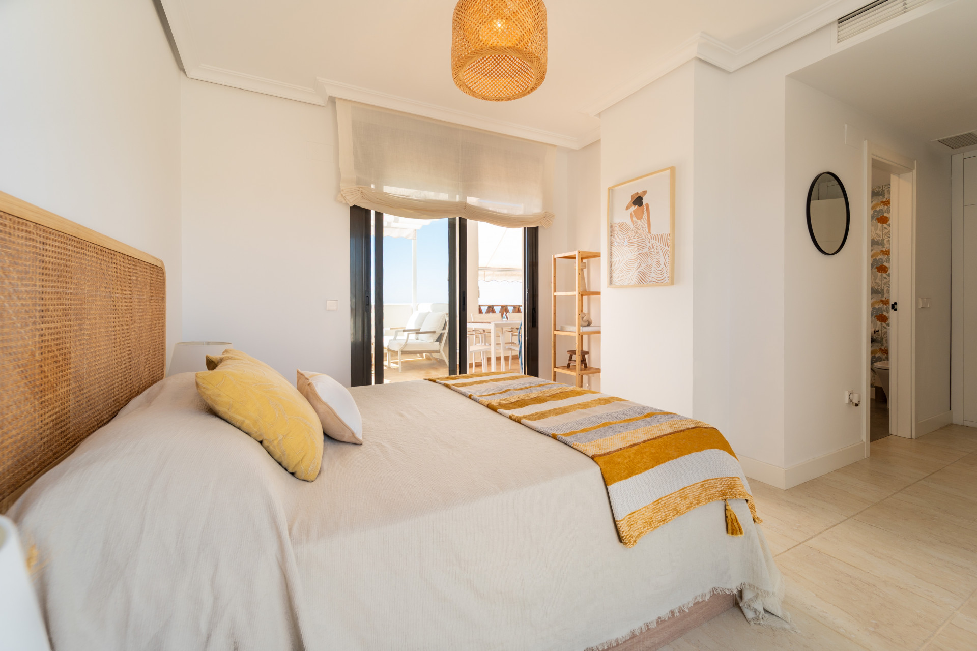 Image 50: penthouse duplex For sale, Estepona, €495,000 [HFM-CL10001]