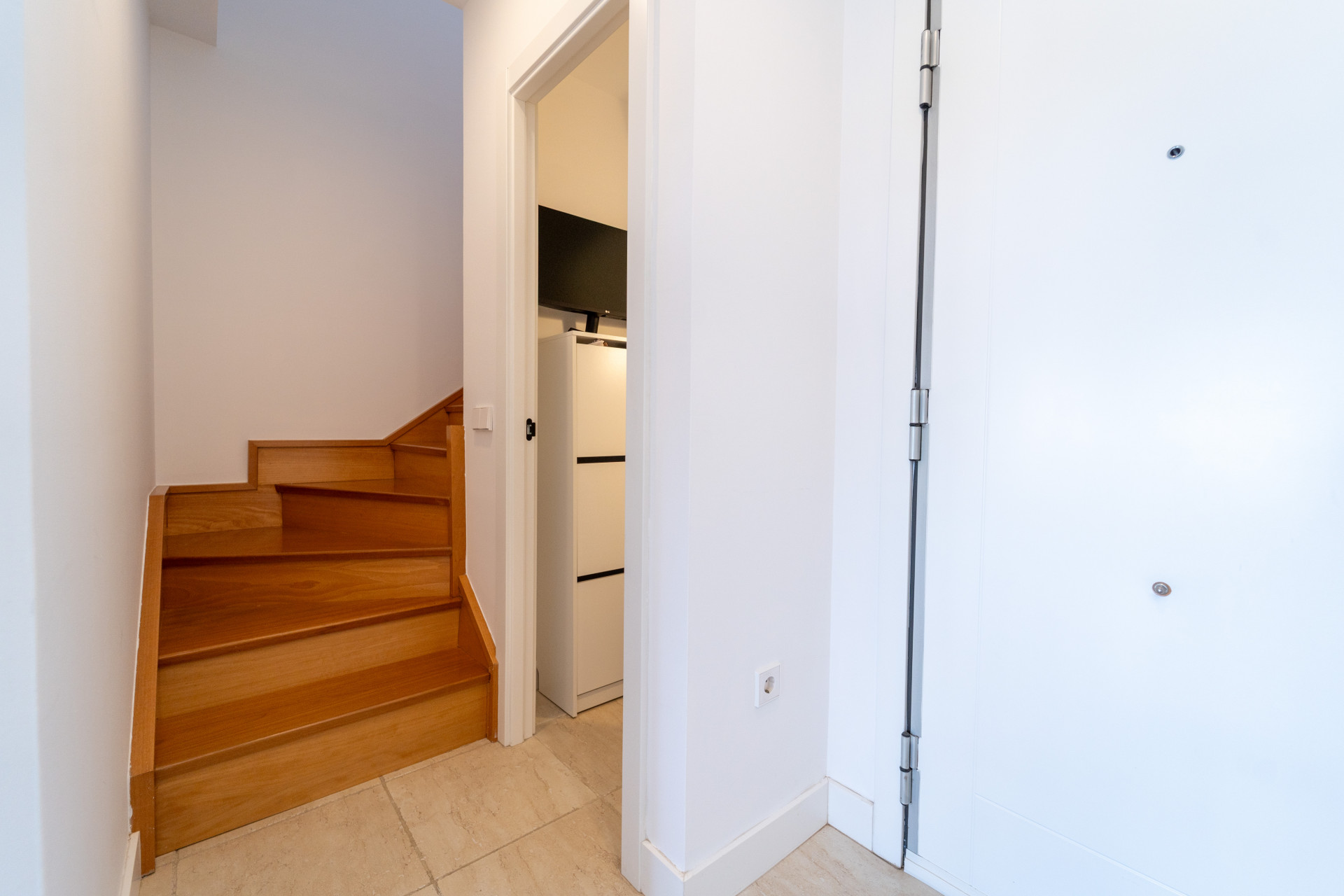 Image 50: penthouse duplex For sale, Estepona, €495,000 [HFM-CL10001]