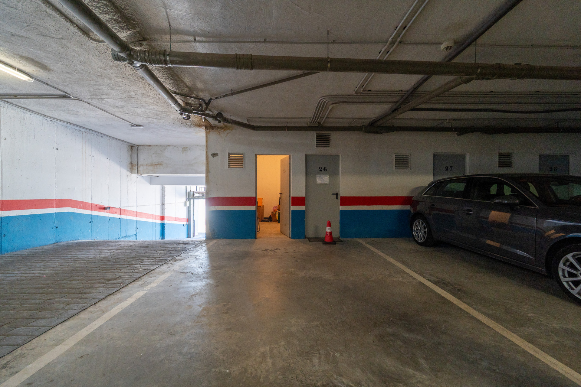 Image 50: penthouse duplex For sale, Estepona, €495,000 [HFM-CL10001]