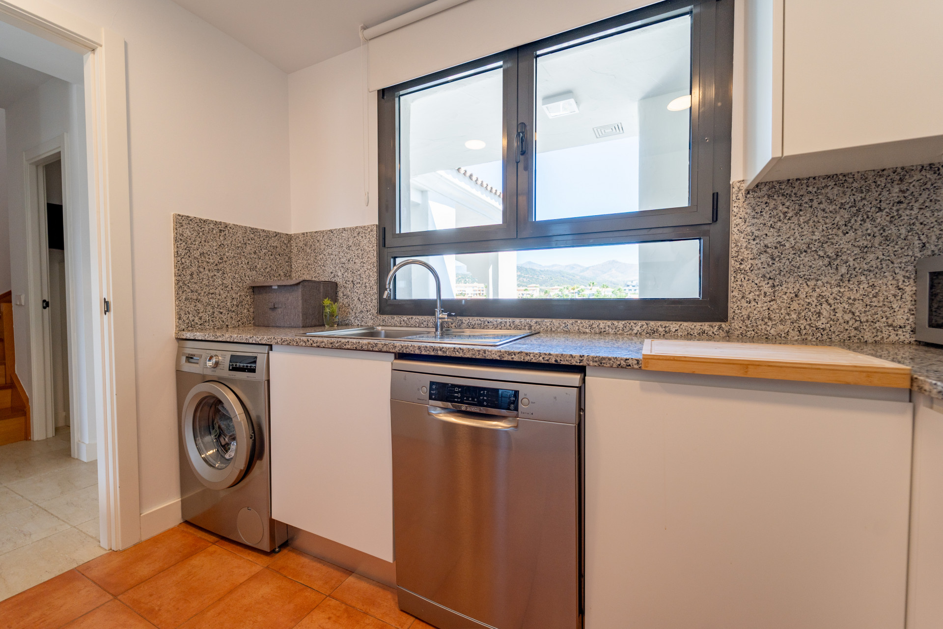 Image 50: penthouse duplex For sale, Estepona, €495,000 [HFM-CL10001]