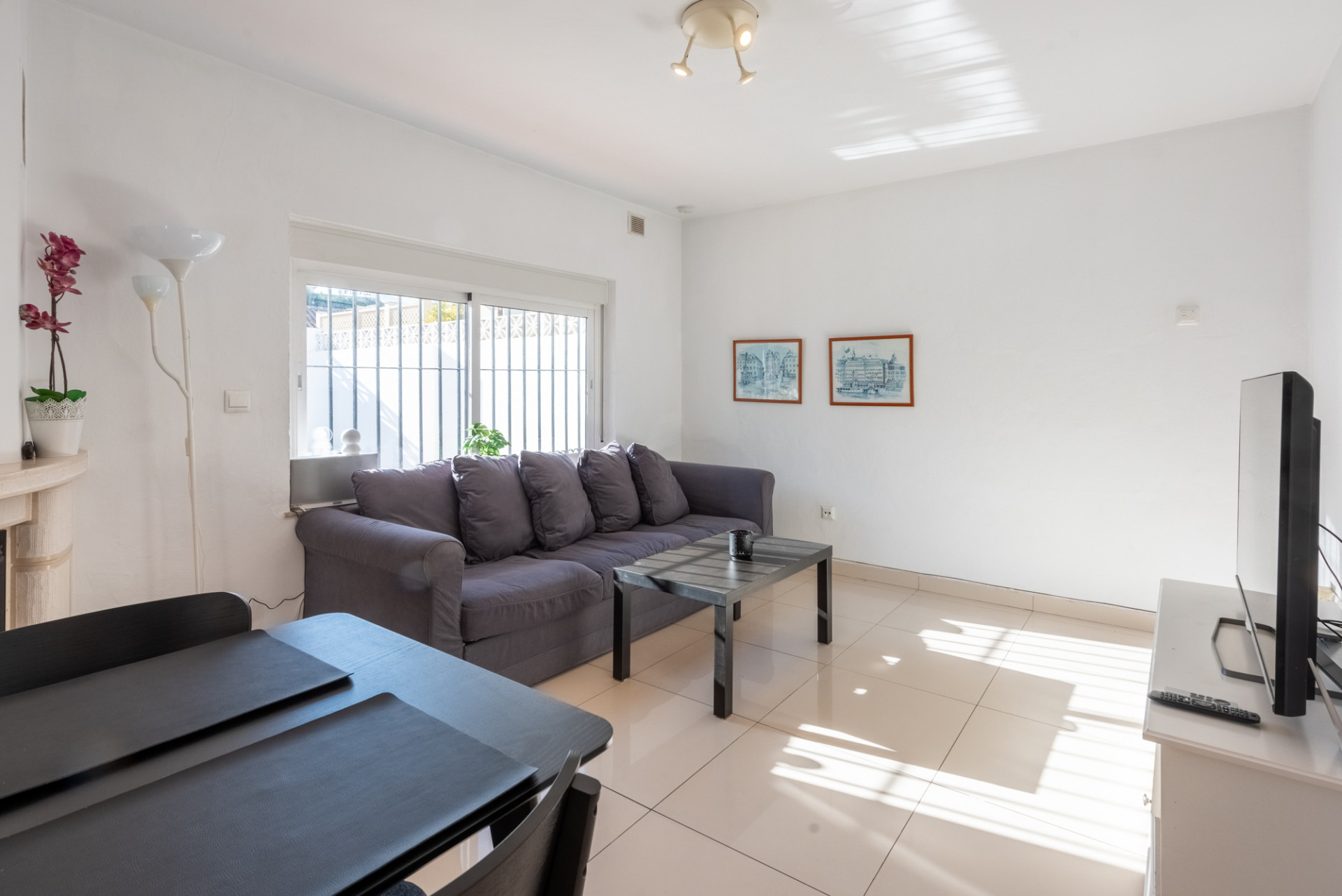Image {index}: Detached Villa For sale, Fuengirola, €469,000 [HFM-CL10009]
