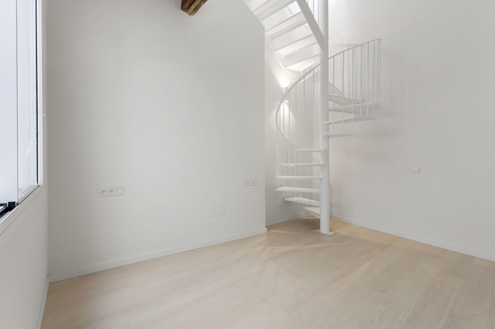 Image 21: apartment For sale, Málaga, €585,000 [HFM-CL10015]