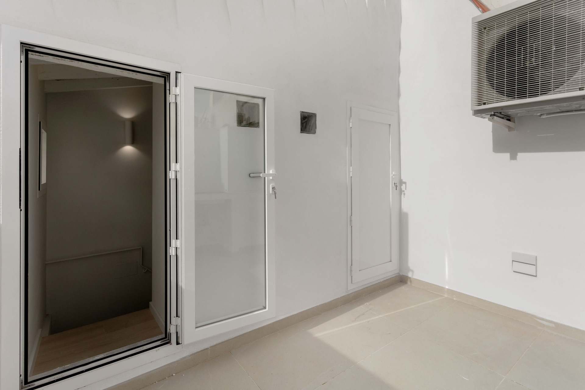 Image 21: apartment For sale, Málaga, €585,000 [HFM-CL10015]