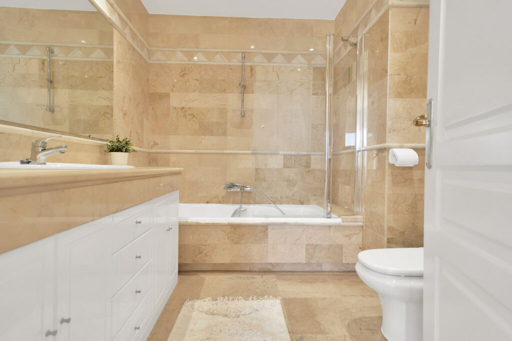 Image 34: apartment For sale, Marbella, €549,000 [HFM-CL10096]