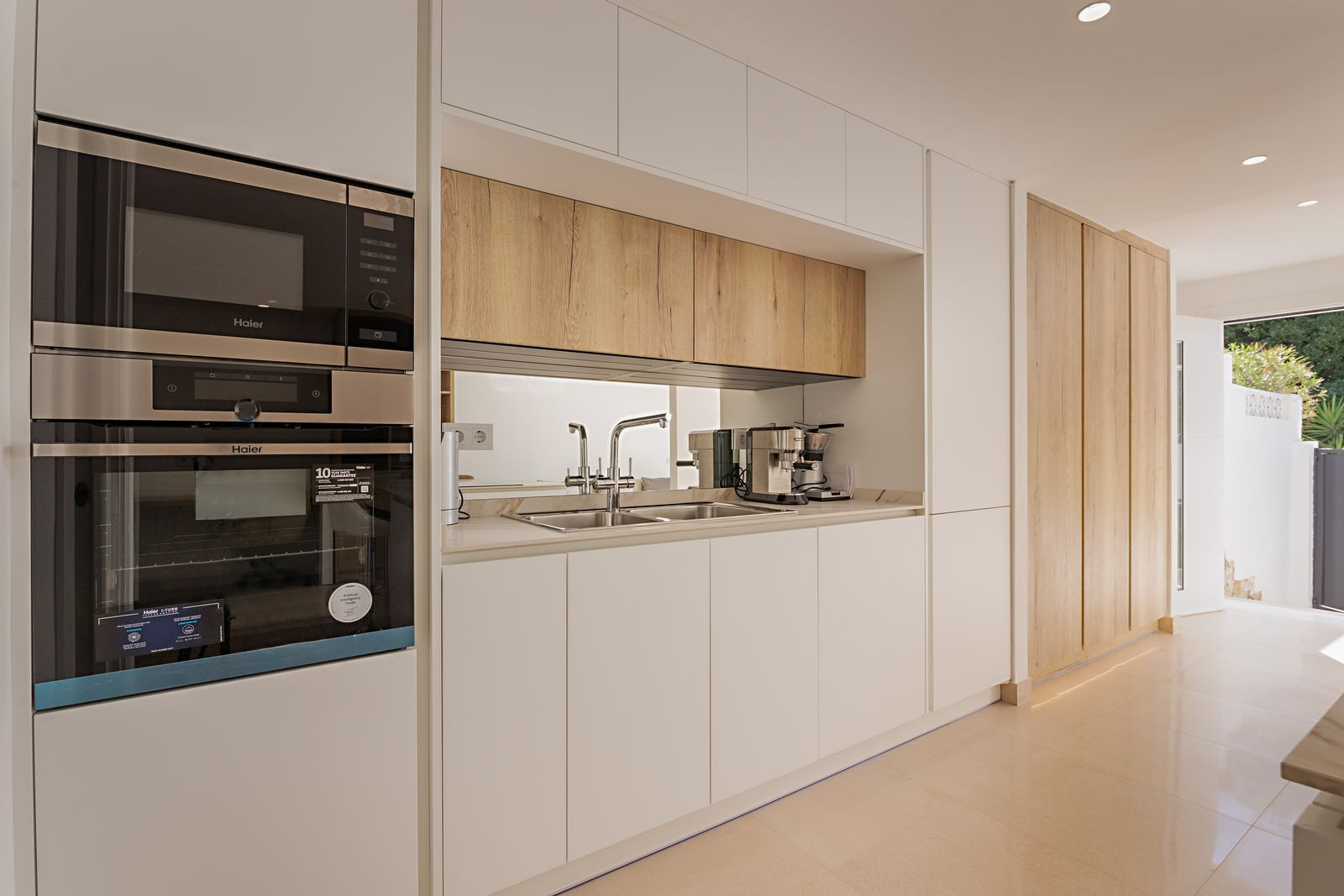 Image 17: townhouse For sale, Nueva Andalucía, €420,000 [HFM-CL10098]