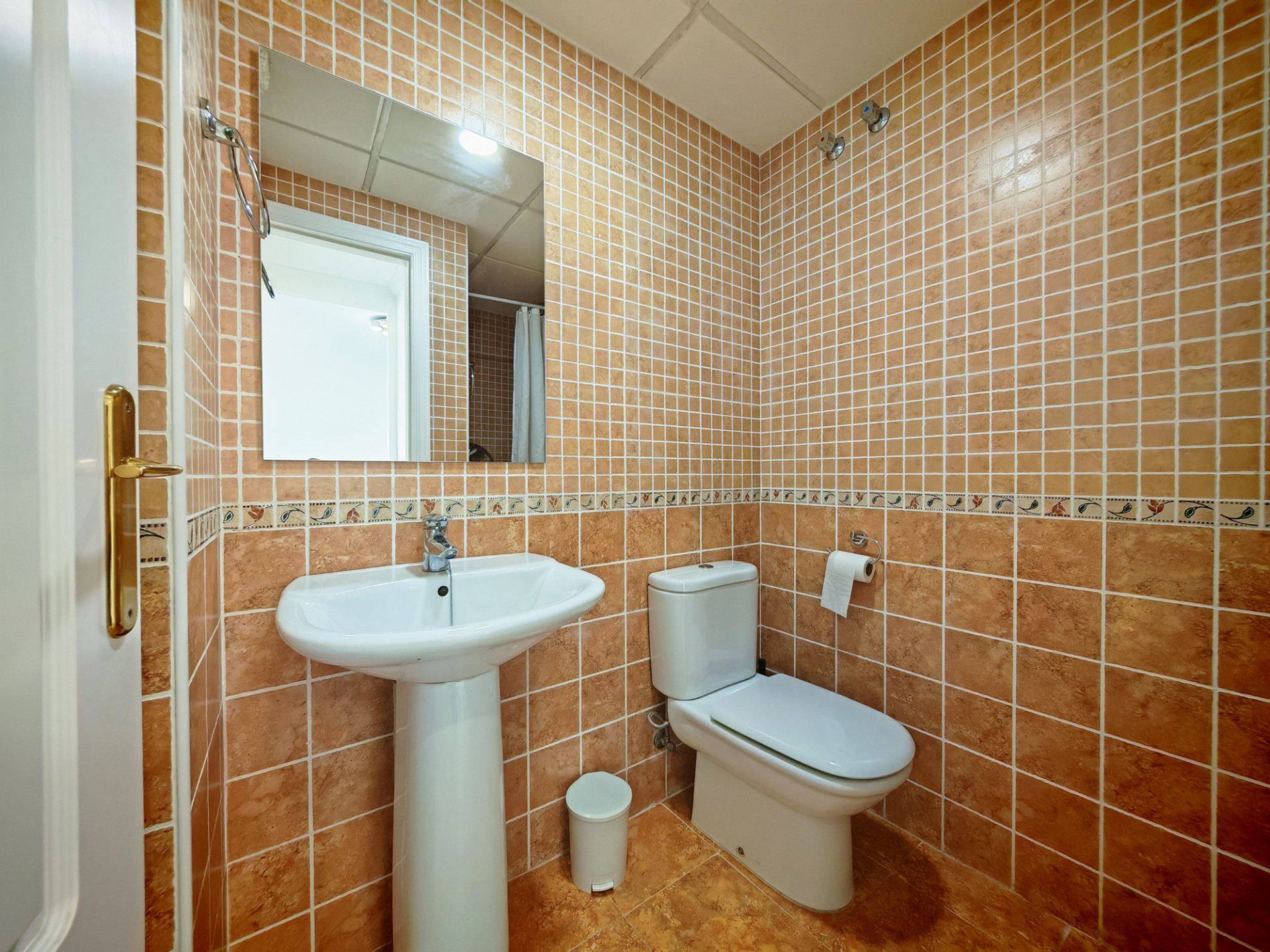 Image 13: apartment For sale, Marbella, €350,000 [HFM-CL10087]