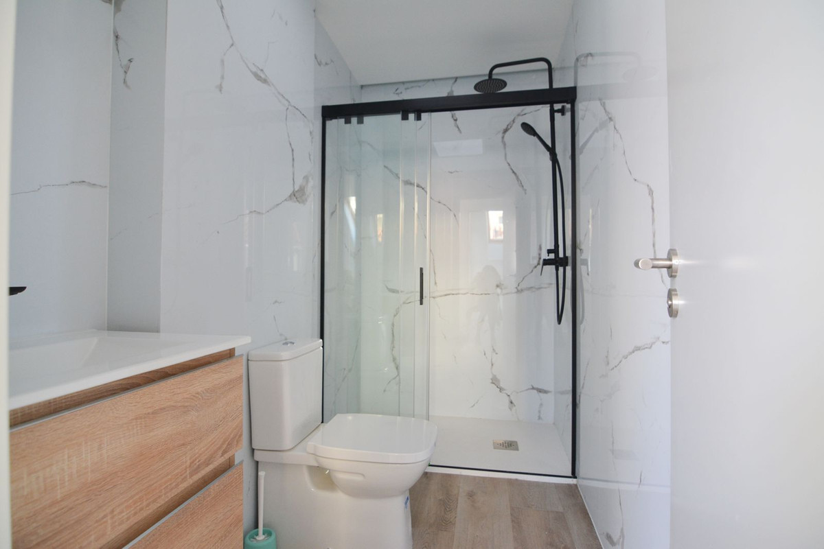 Image 16: penthouse duplex For sale, Fuengirola, €369,000 [HFM-CL10089]