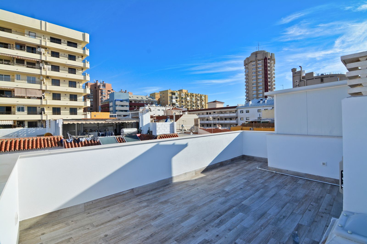 Image 16: penthouse duplex For sale, Fuengirola, €369,000 [HFM-CL10089]