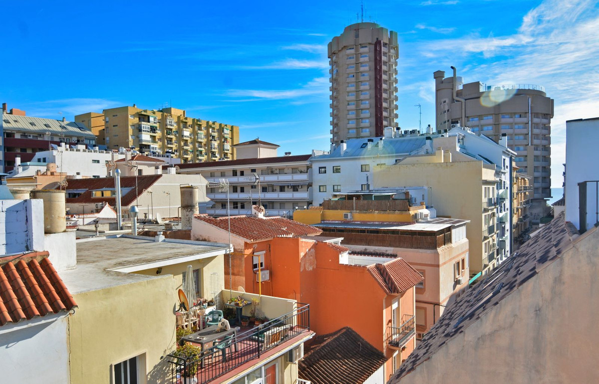 Image 16: penthouse duplex For sale, Fuengirola, €369,000 [HFM-CL10089]