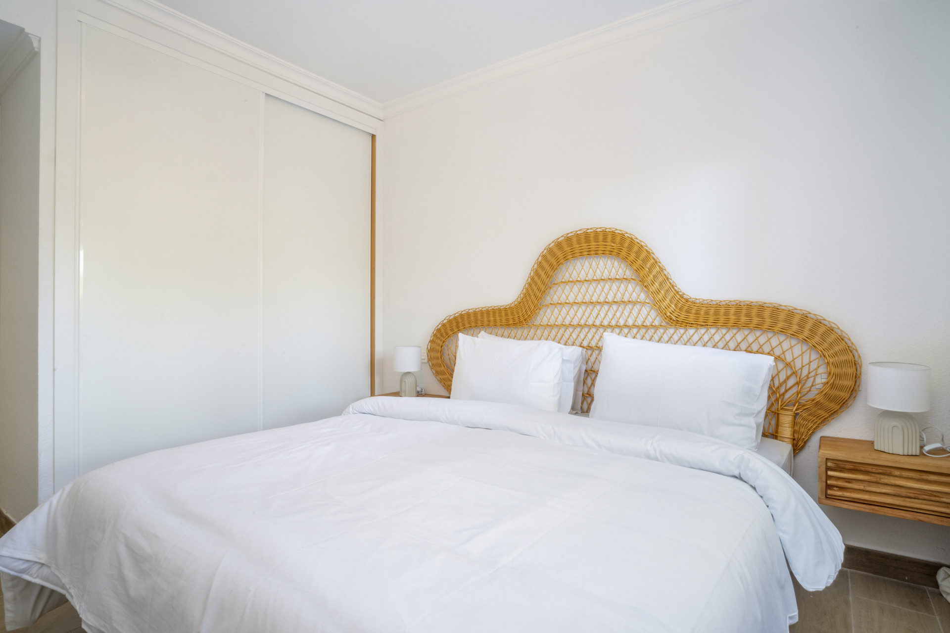 Image 30: ground floor apartment For sale, Nueva Andalucía, €495,000 [HFM-CL10121]