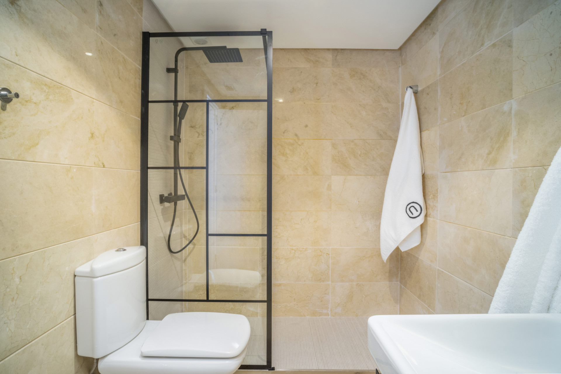 Image 30: ground floor apartment For sale, Nueva Andalucía, €495,000 [HFM-CL10121]