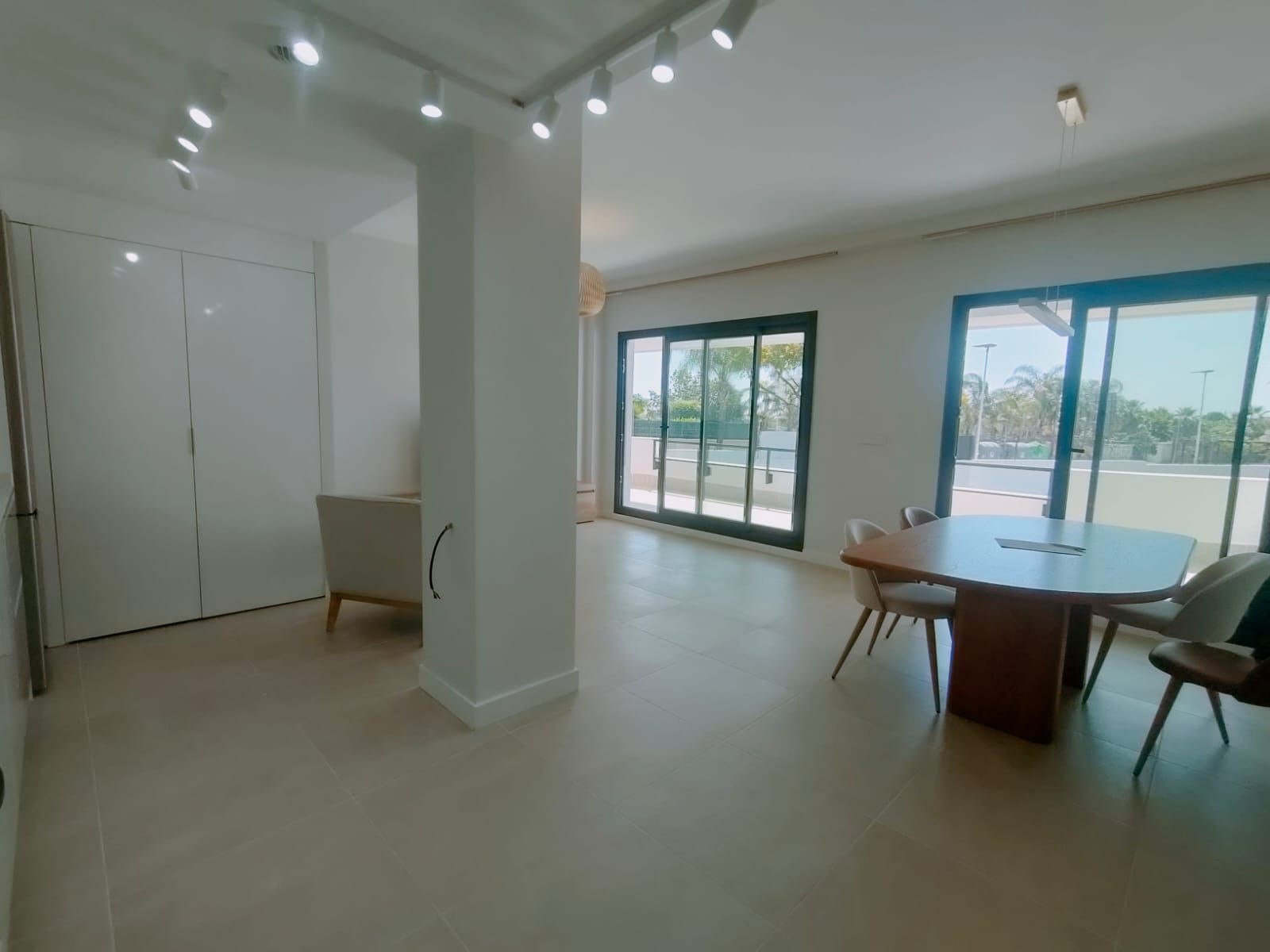 Image 30: apartamento For sale, Estepona, €439,000 [HFM-CL10120]