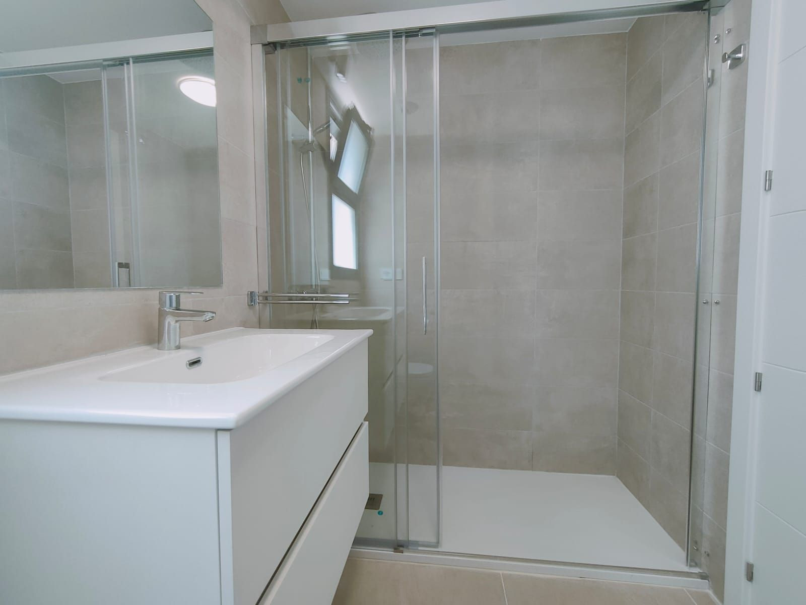 Image 30: apartamento For sale, Estepona, €439,000 [HFM-CL10120]