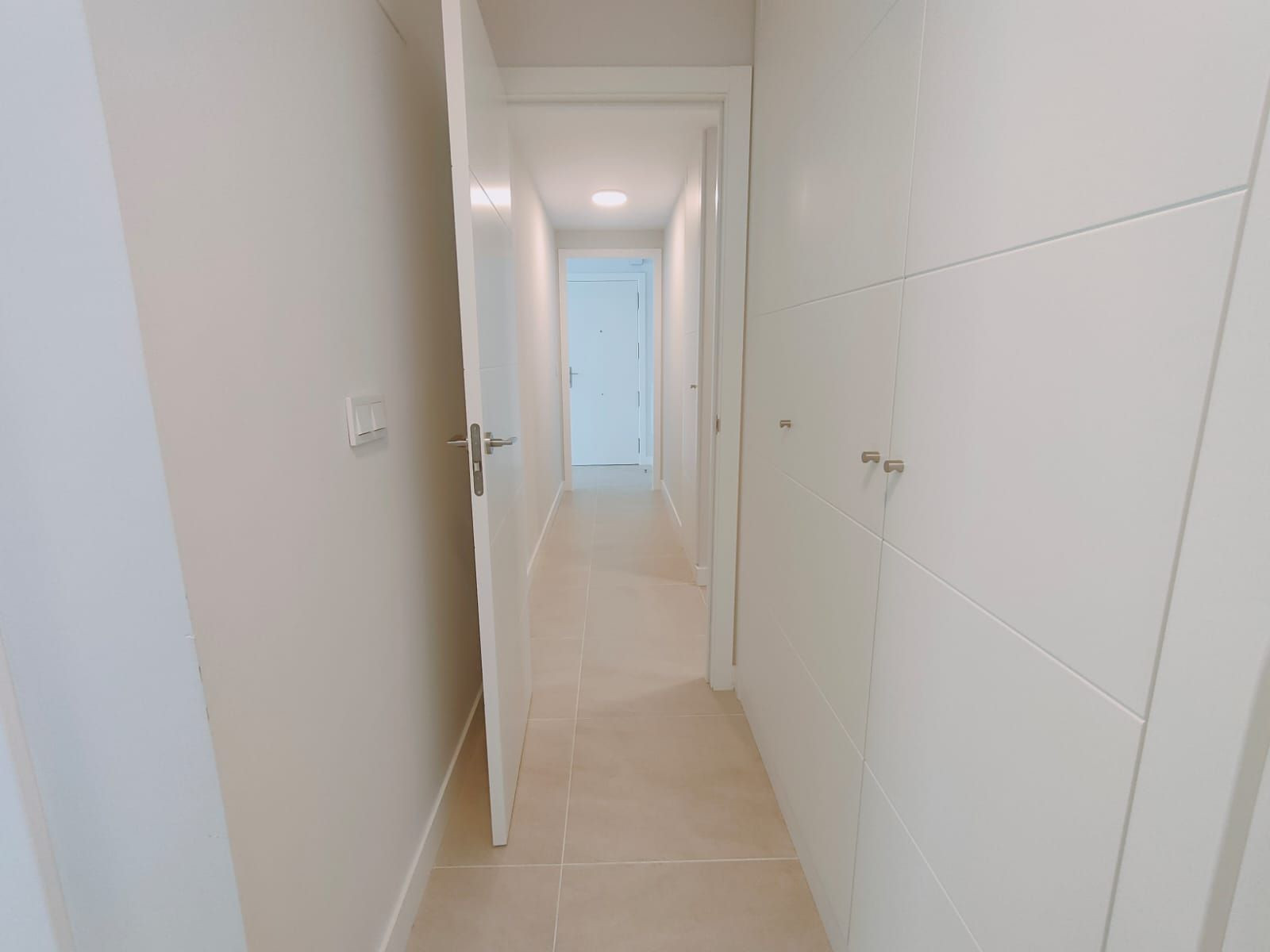 Image 30: apartamento For sale, Estepona, €439,000 [HFM-CL10120]