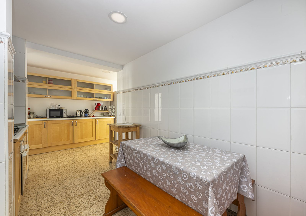 Image 35: penthouse For sale, San Pedro de Alcántara, €549,000 [HFM-CL10123]