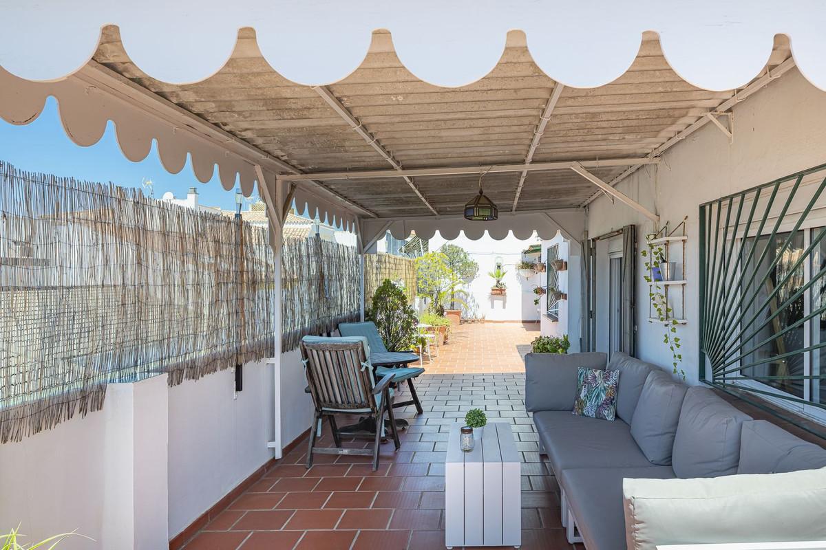 Image 35: penthouse For sale, San Pedro de Alcántara, €549,000 [HFM-CL10123]